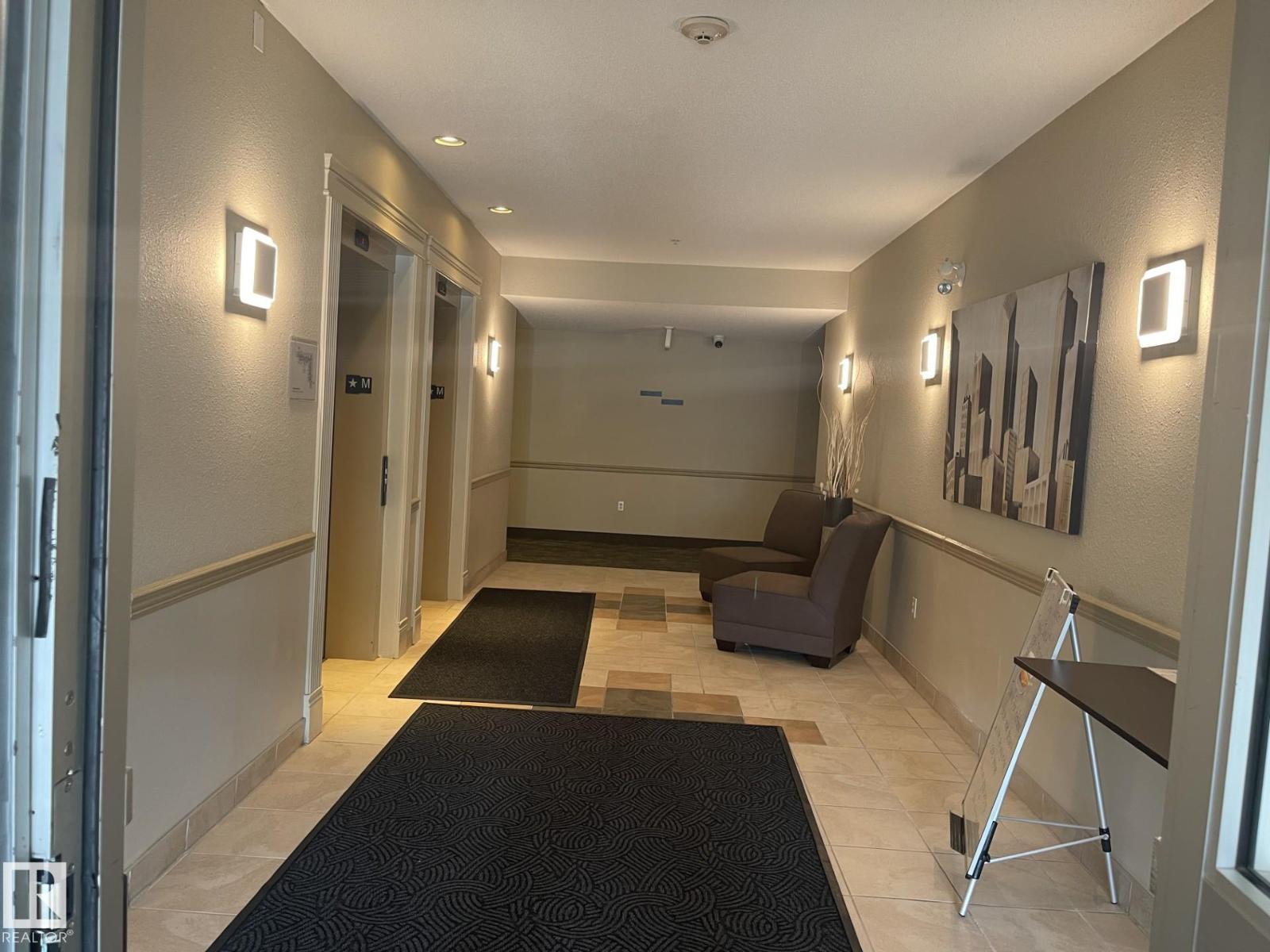 Photo 14 of 105 2035 Grantham Court Nw, Edmonton AB
