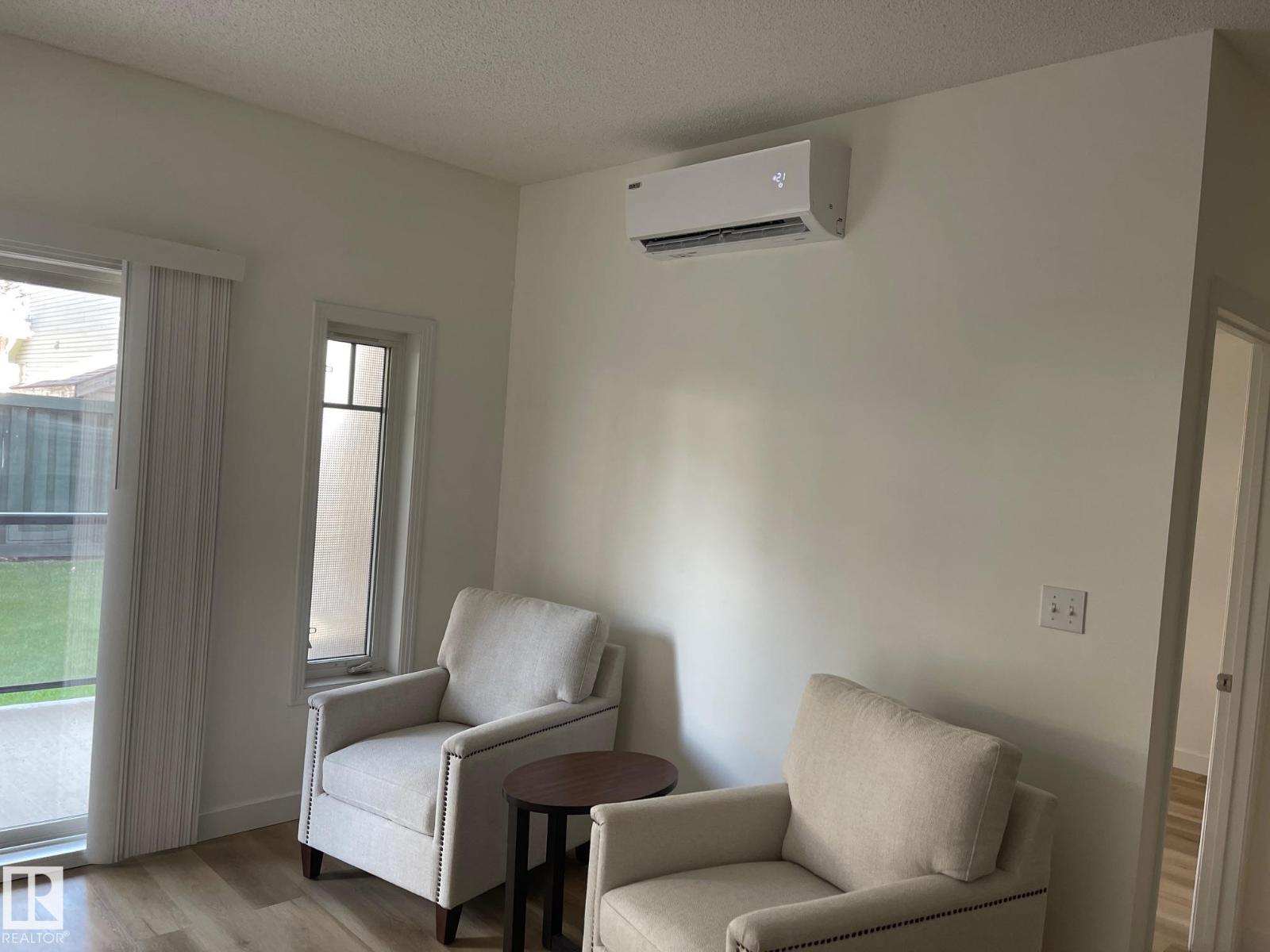 Photo 5 of 105 2035 Grantham Court Nw, Edmonton AB