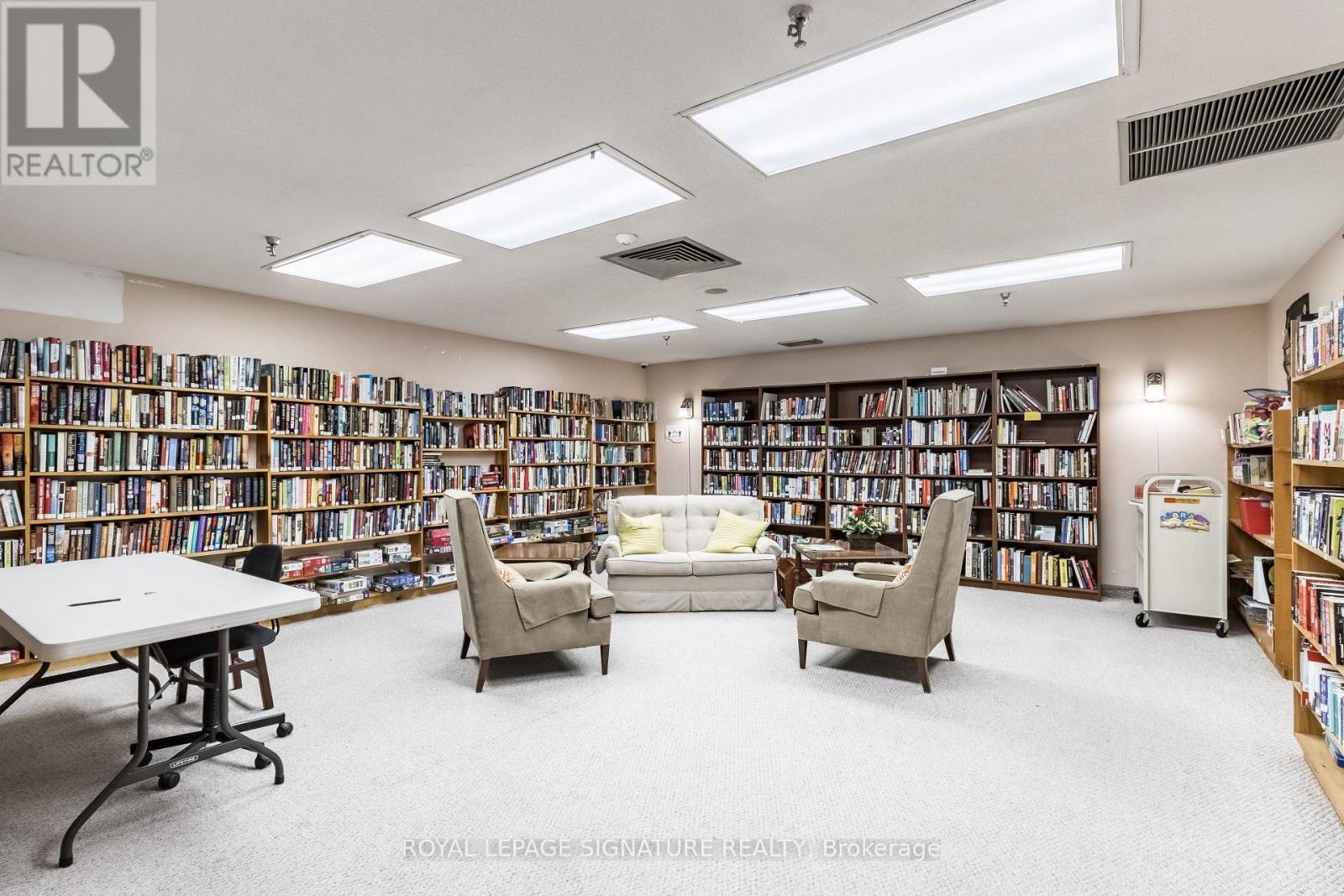 Photo 10 of 1208 1333 Bloor Street, Mississauga ON