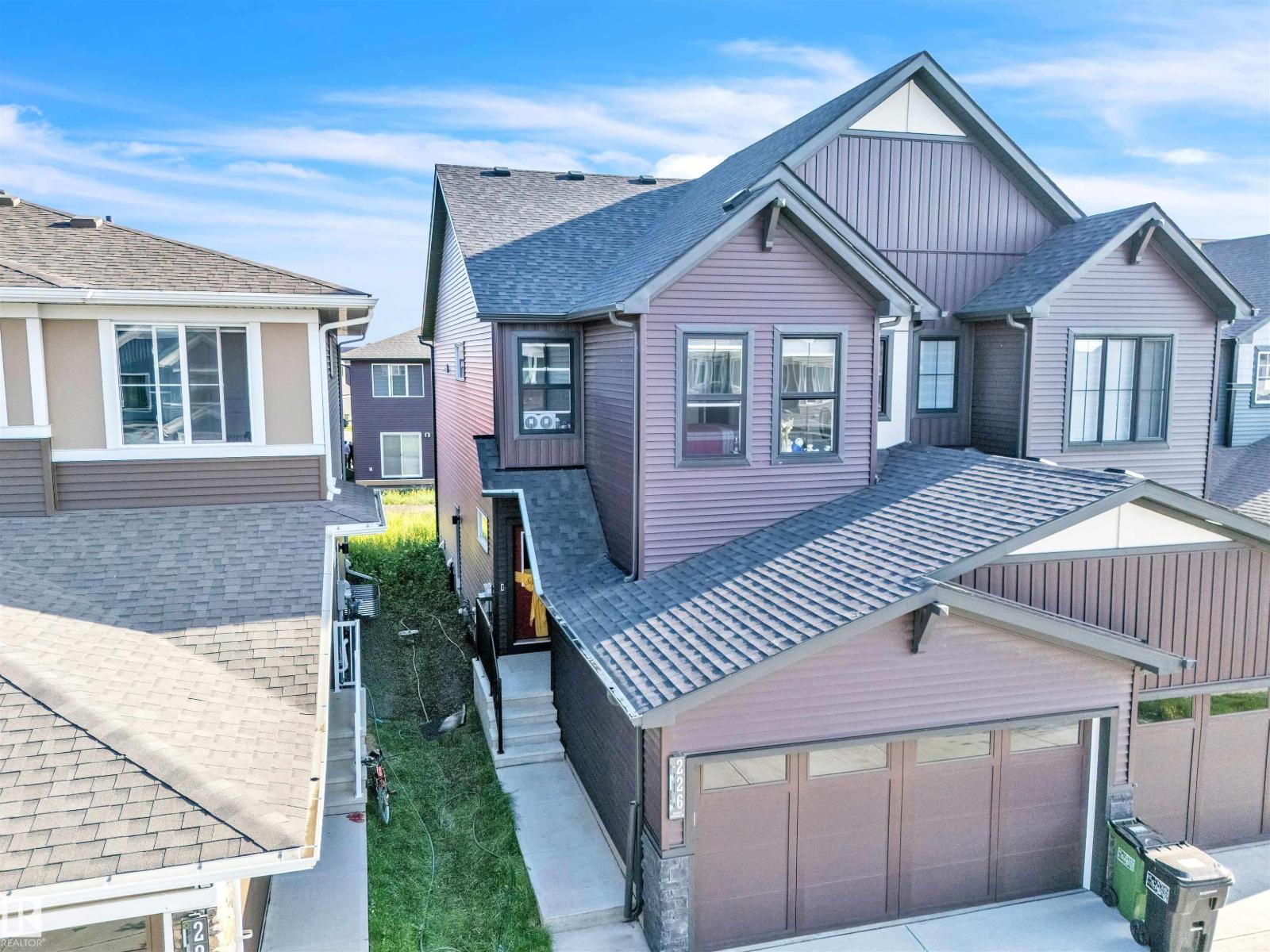 Photo 2 of 226 Orchards Bv Sw Sw, Edmonton AB