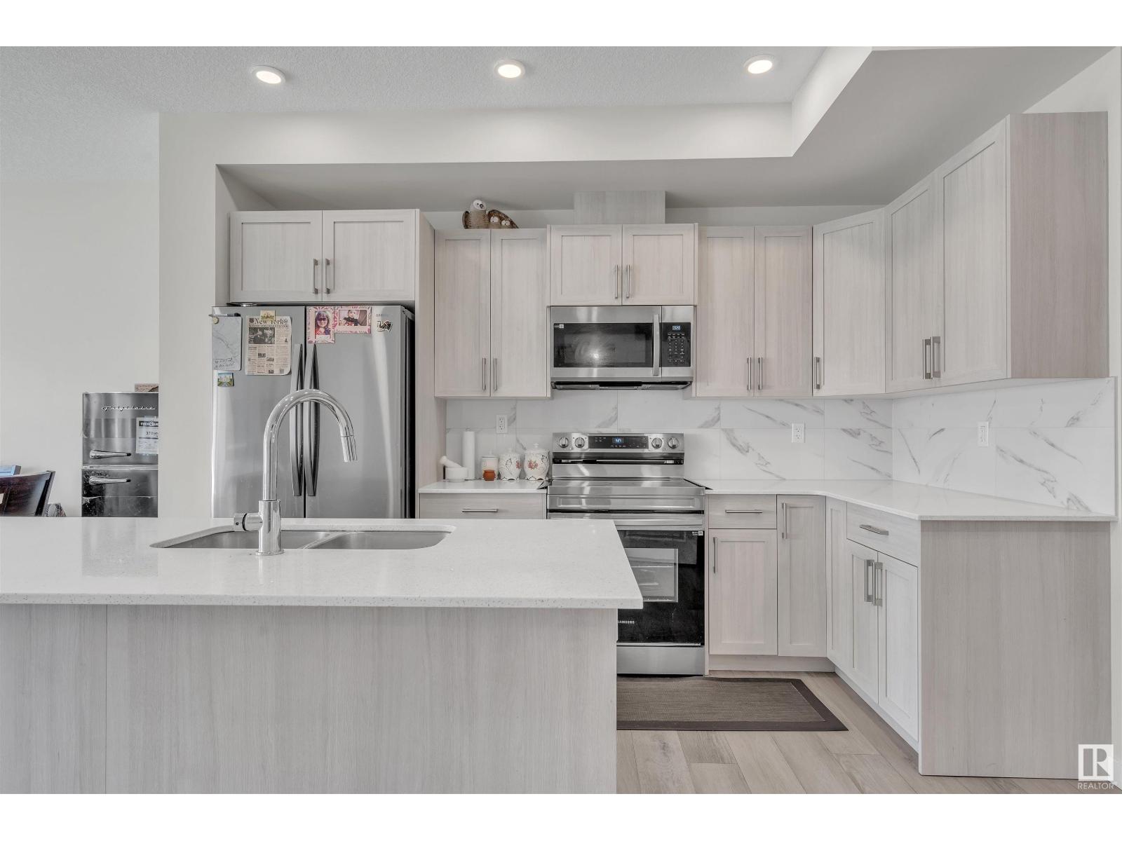 Photo 8 of 226 Orchards Bv Sw Sw, Edmonton AB
