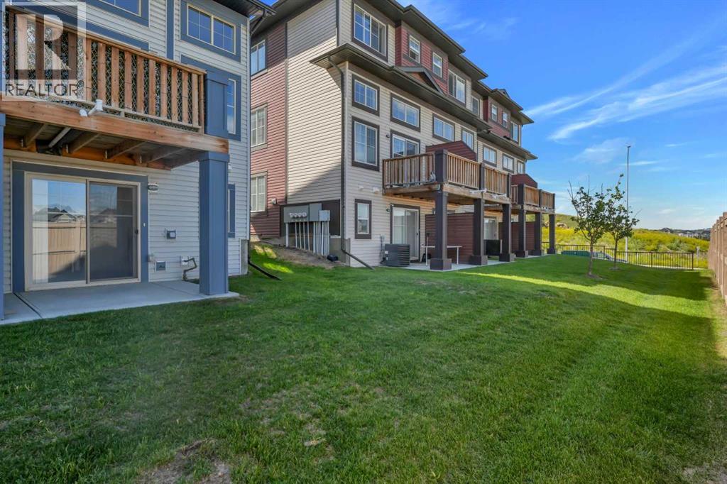 130 SAGE HILL GROVE NW - Image 35