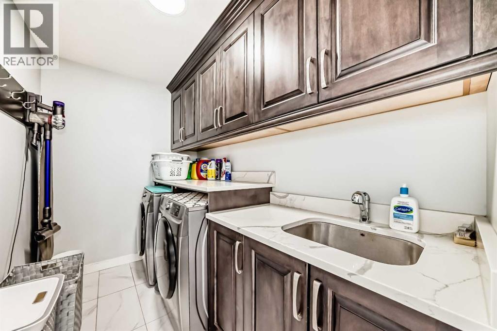 Photo 3 of 235 Savanna Way Ne, Calgary AB