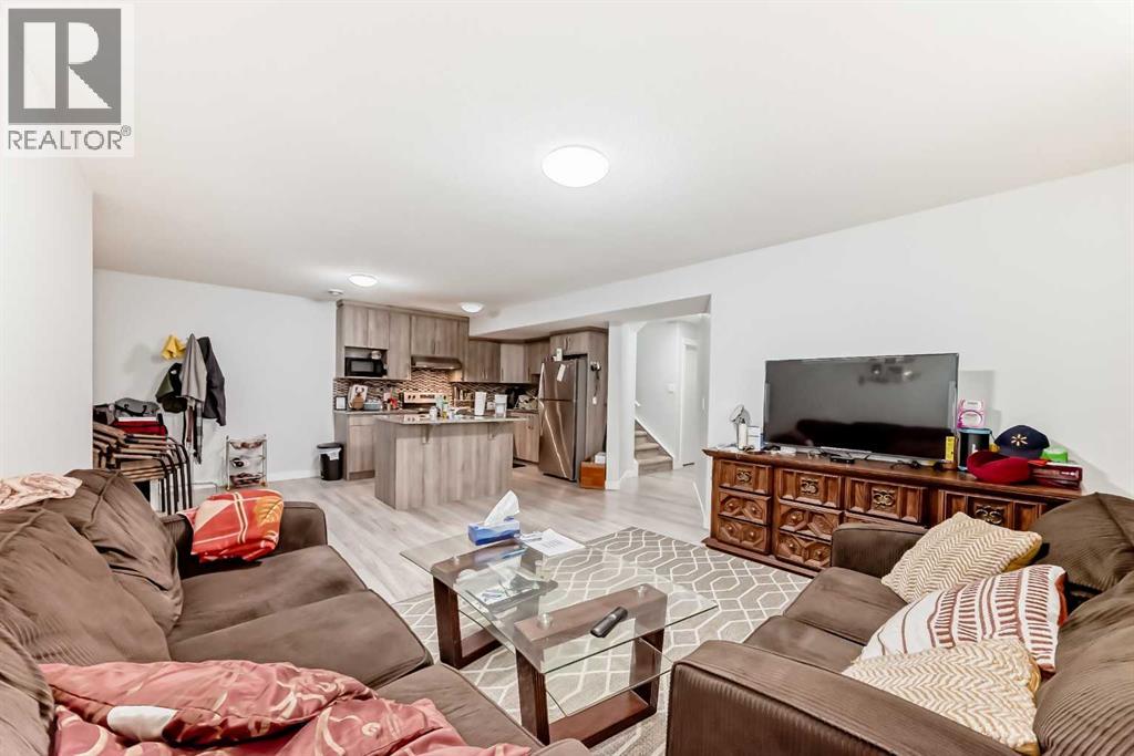 Photo 15 of 235 Savanna Way Ne, Calgary AB