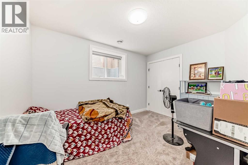Photo 33 of 235 Savanna Way Ne, Calgary AB