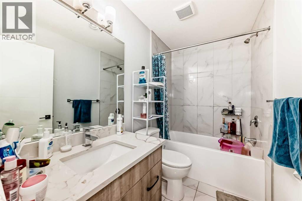 Photo 11 of 235 Savanna Way Ne, Calgary AB