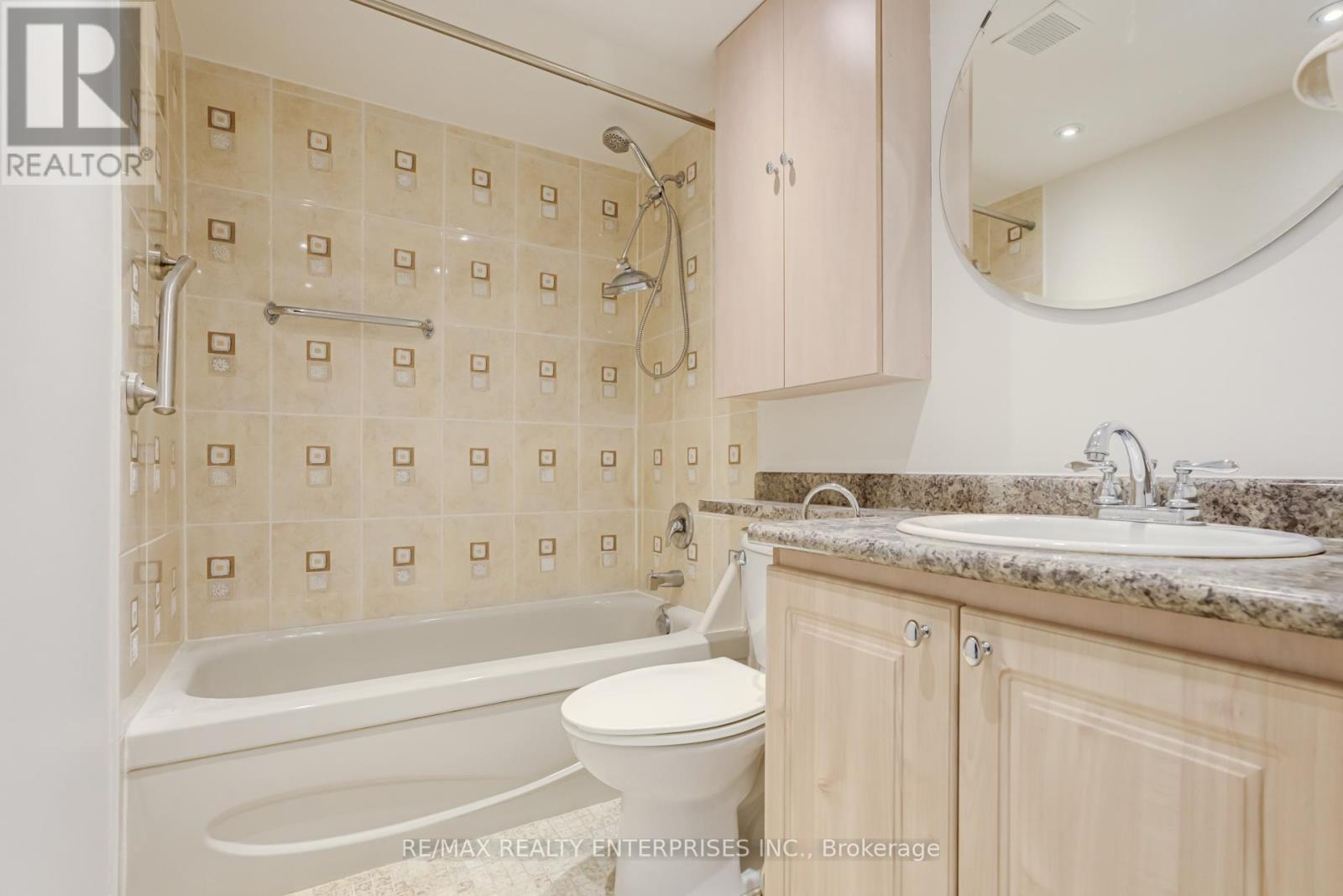 Photo 7 of 205 55 Skymark Drive, Toronto ON
