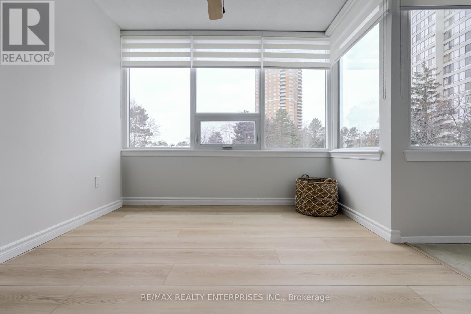 Photo 12 of 205 55 Skymark Drive, Toronto ON