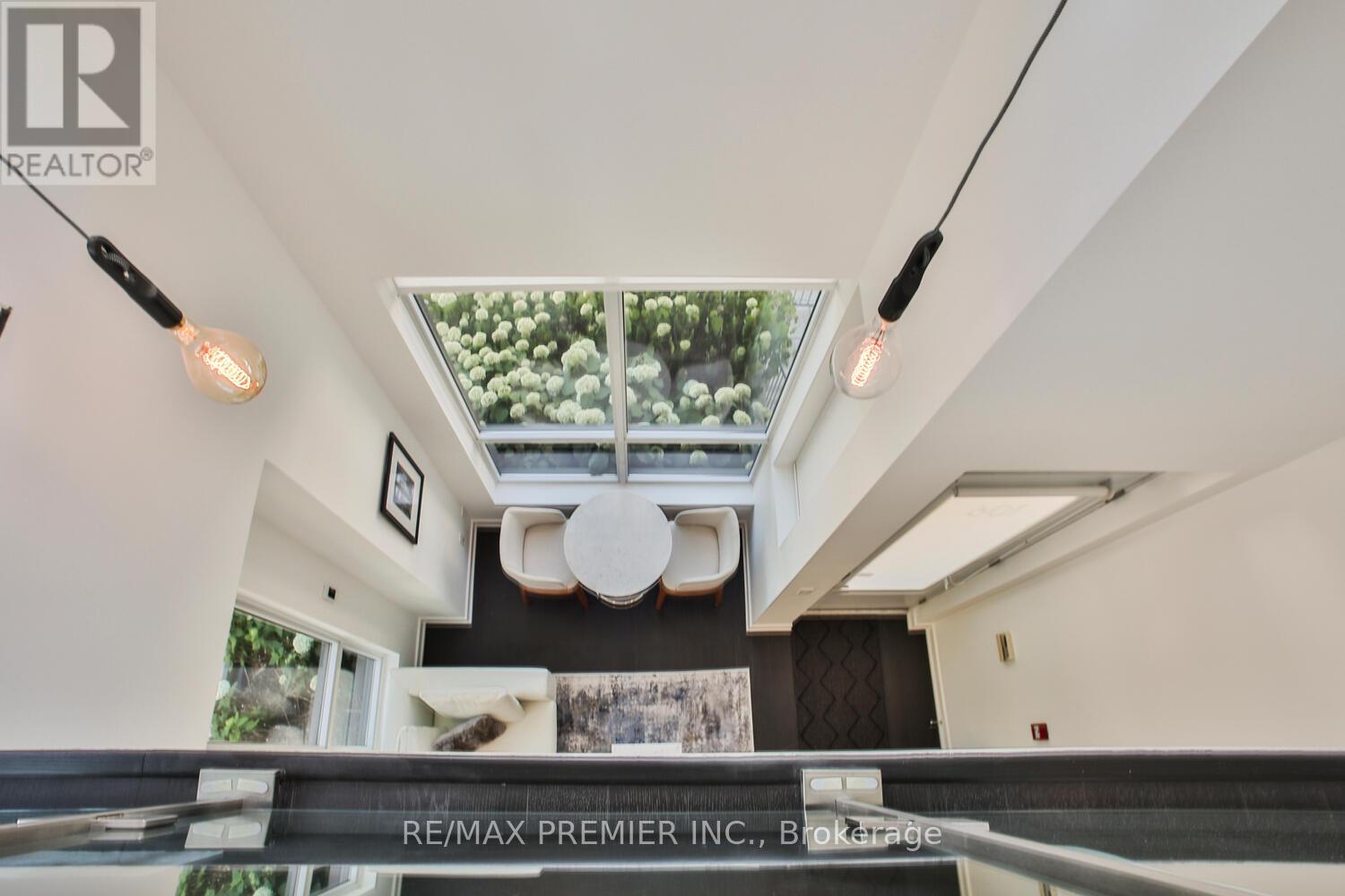 Photo 12 of 106 1030 King Street W, Toronto ON