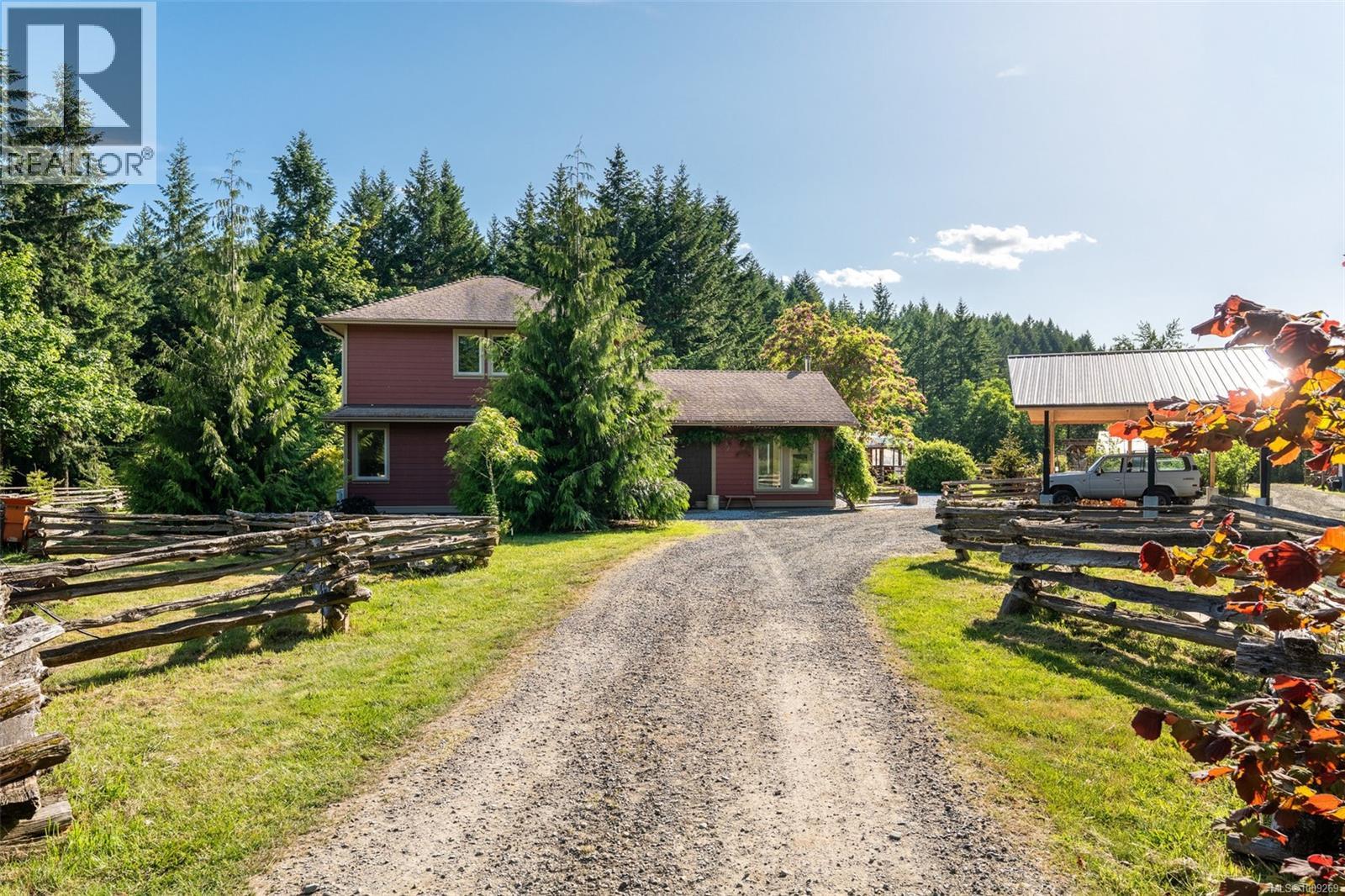 Photo 1 of 3700 Hankins Rd, Duncan BC