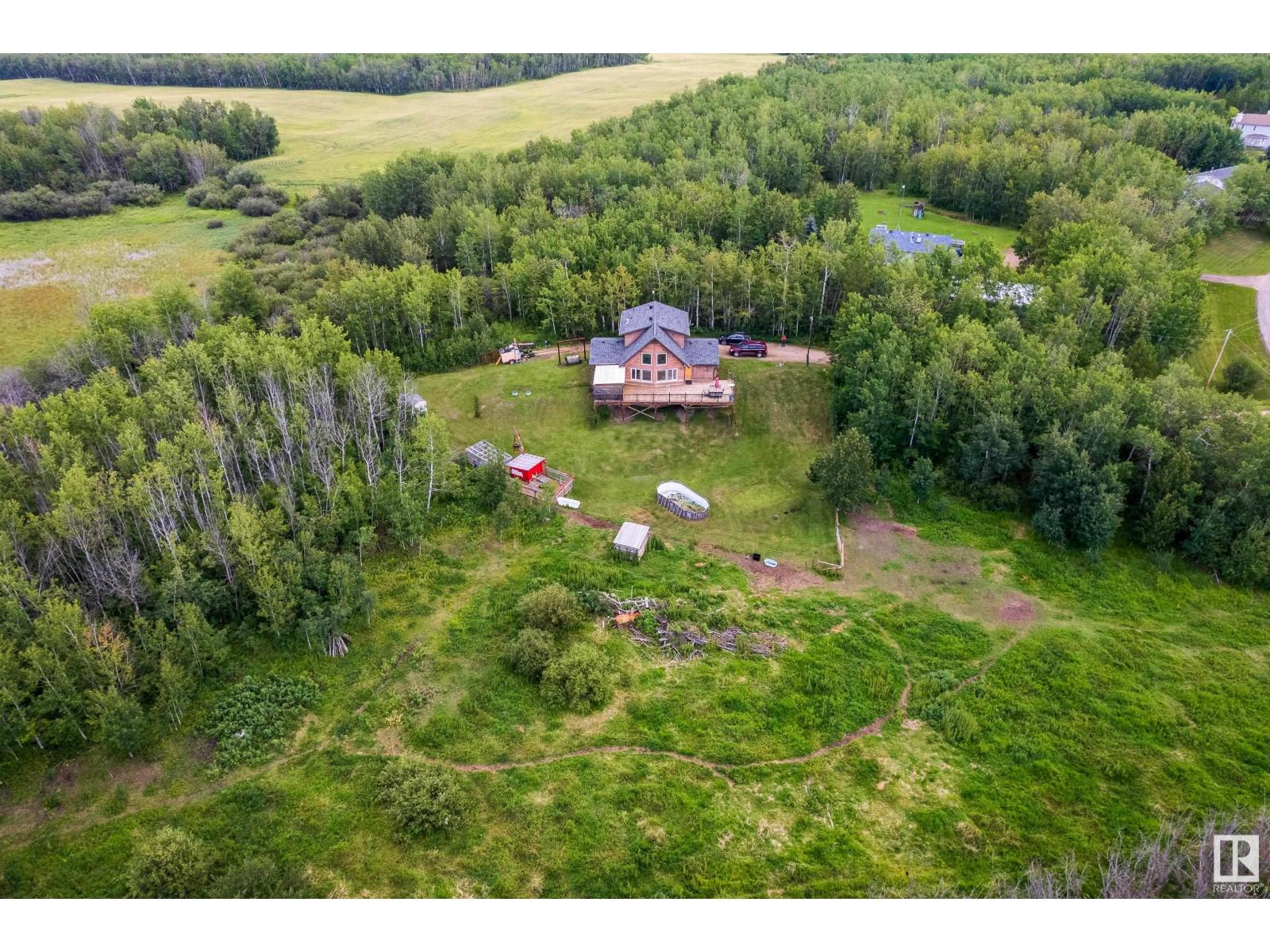 Photo 5 of 193 51110 Rge Road 214, Rural Strathcona County AB
