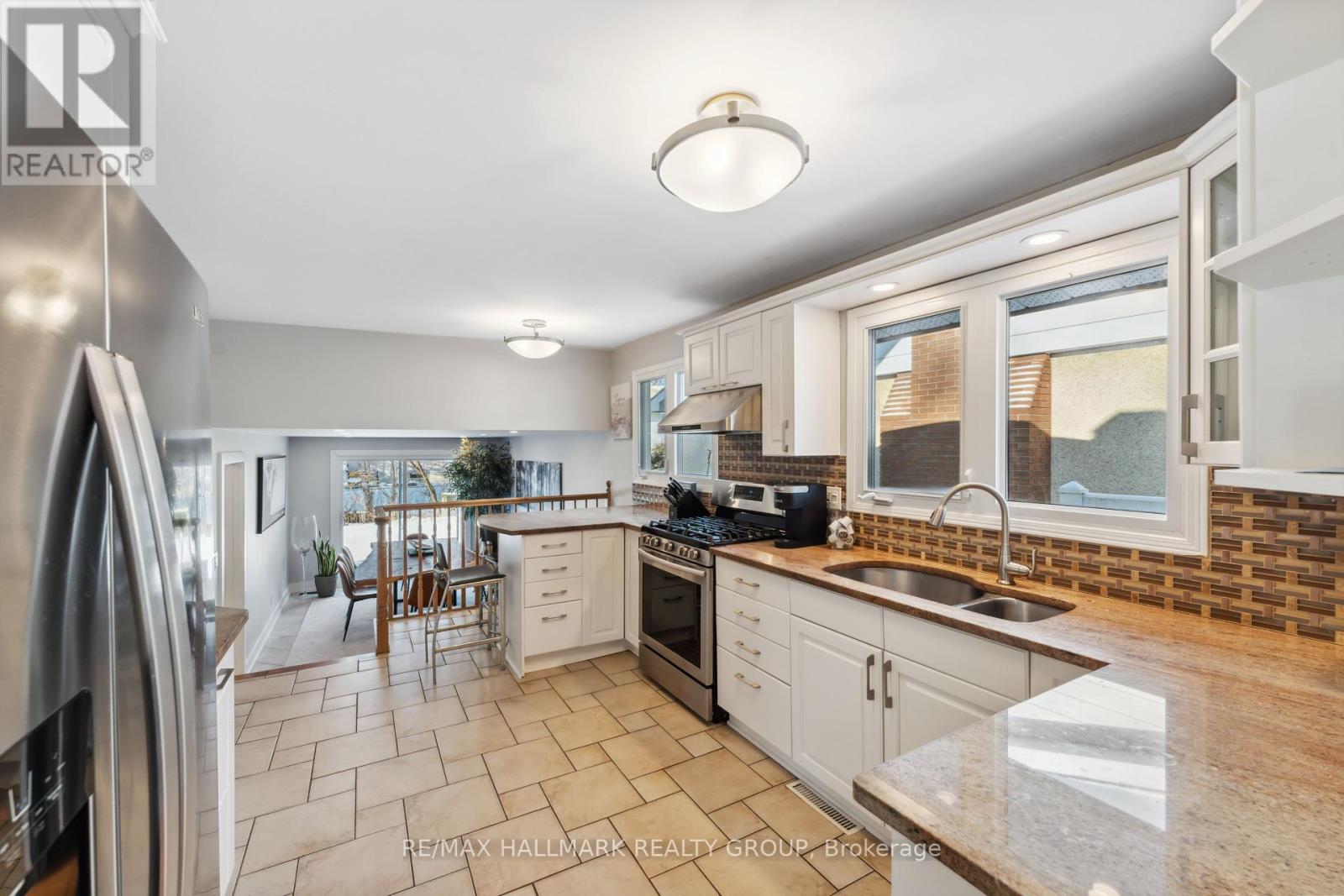 Photo 13 of 2425 Ogilvie Road, Ottawa ON