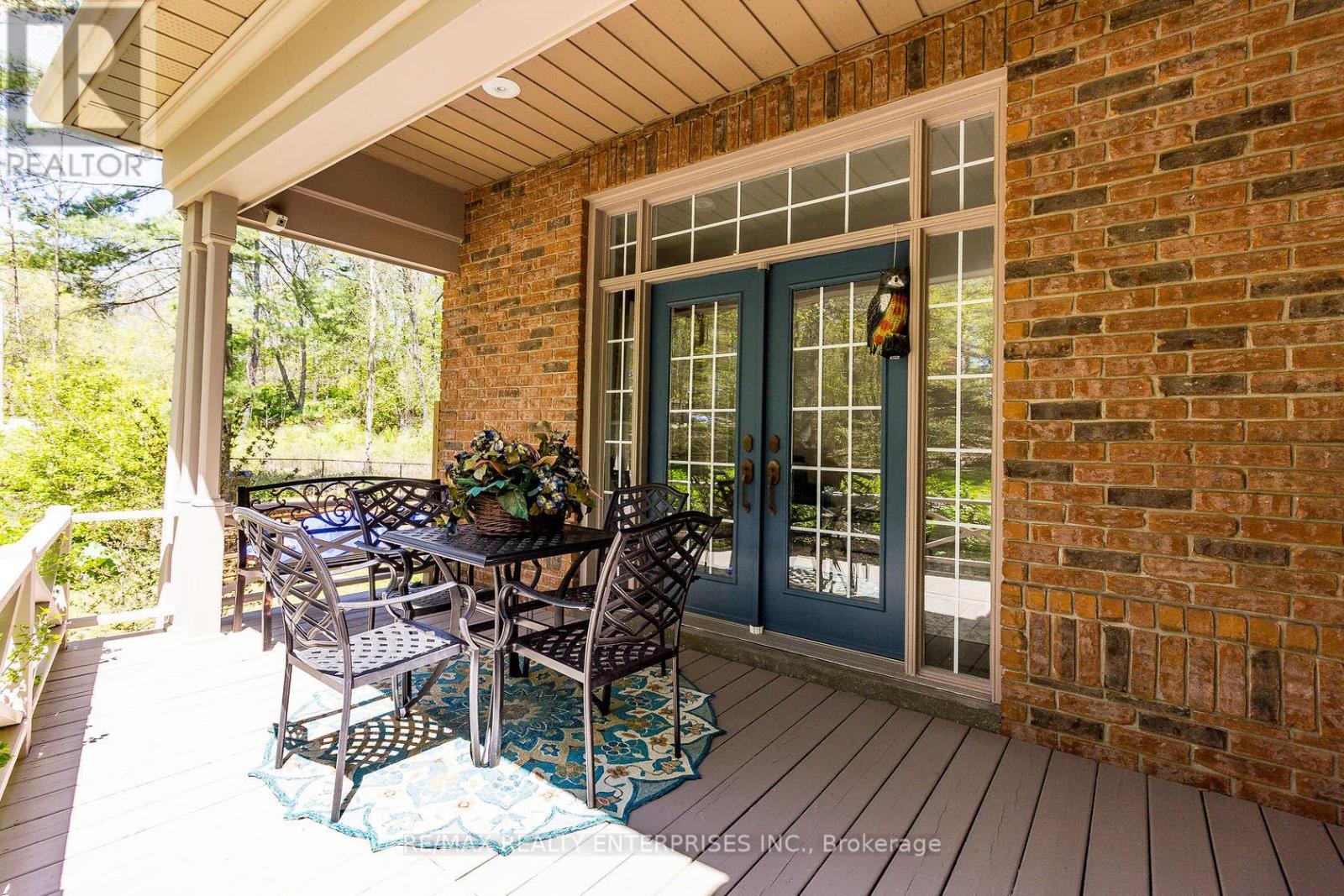 Photo 16 of 2045 Heartwood Court, Mississauga ON