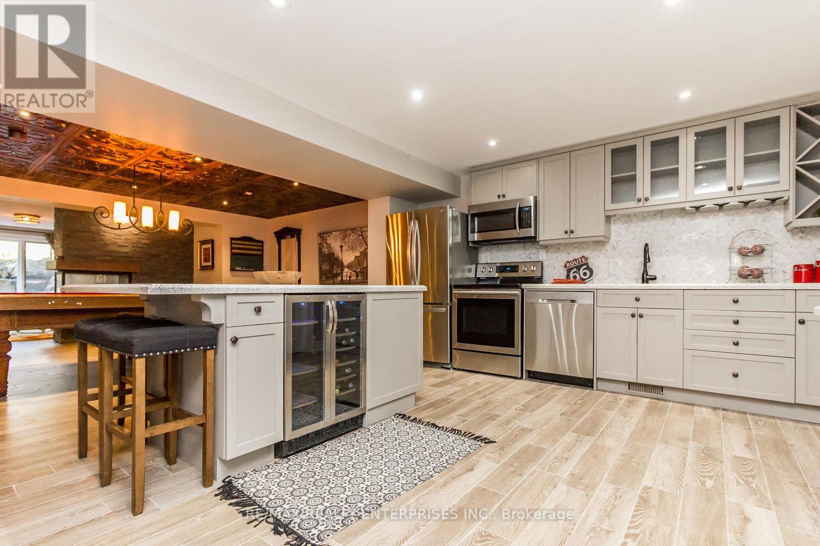 Photo 33 of 2045 Heartwood Court, Mississauga ON