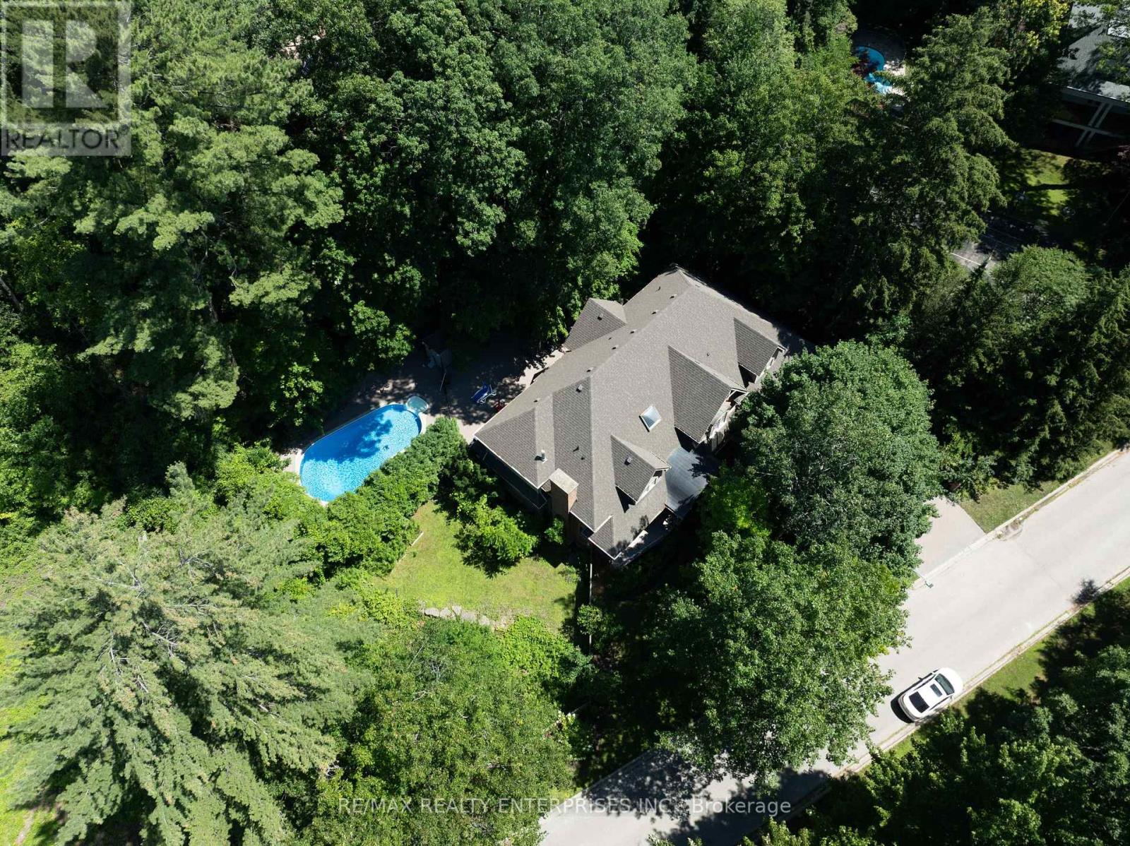 Photo 41 of 2045 Heartwood Court, Mississauga ON