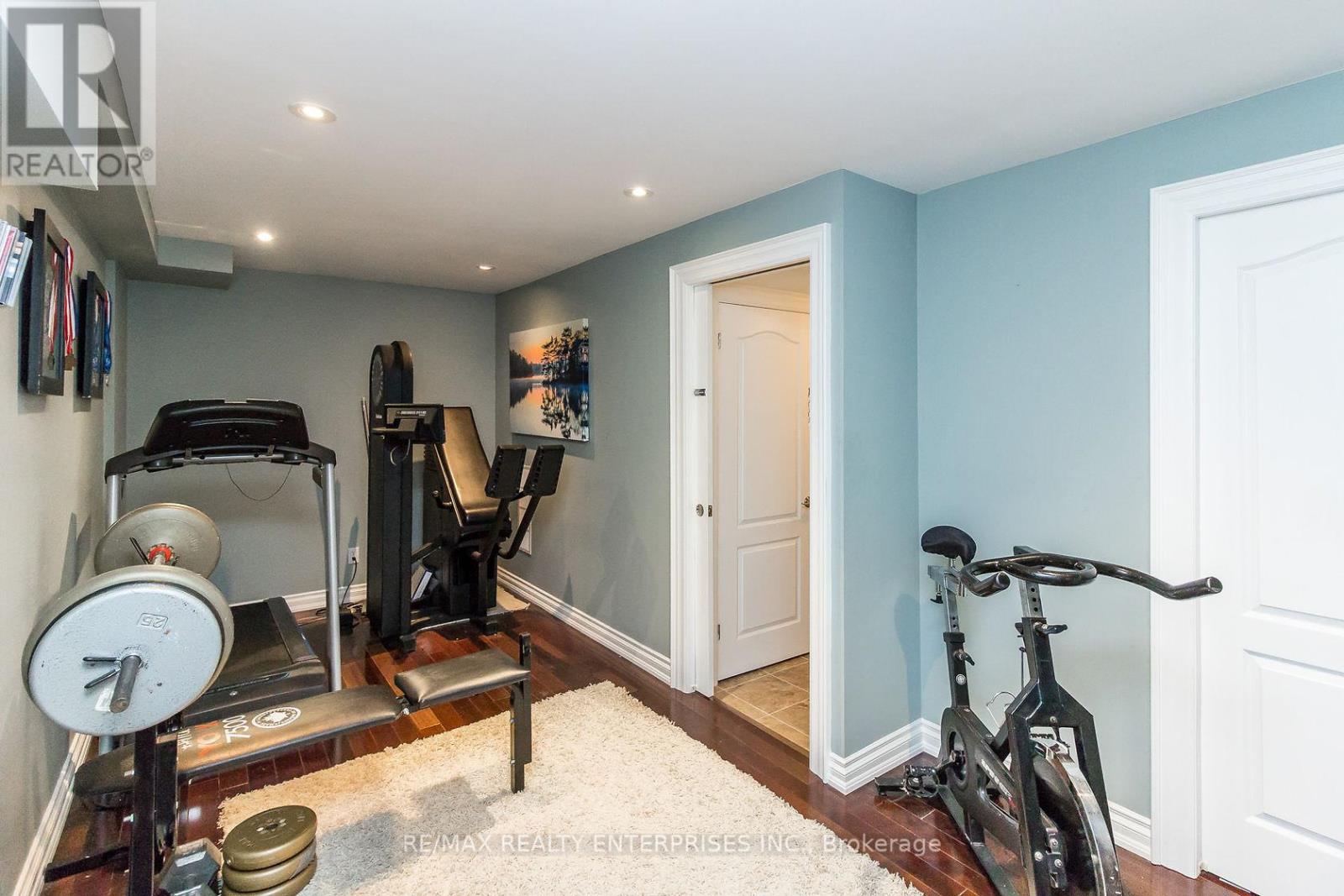 Photo 38 of 2045 Heartwood Court, Mississauga ON