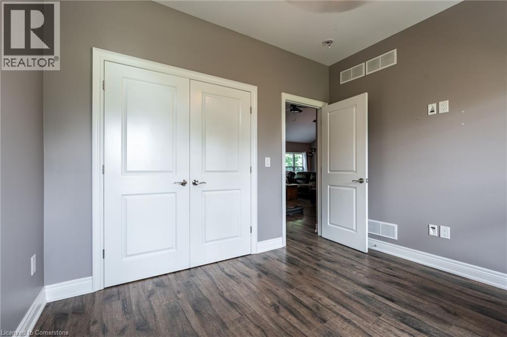 Photo 13 of 1892 Turner Road, Thorold ON