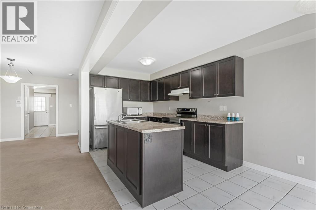 Photo 12 of 570 Linden Drive Unit 42, Cambridge ON
