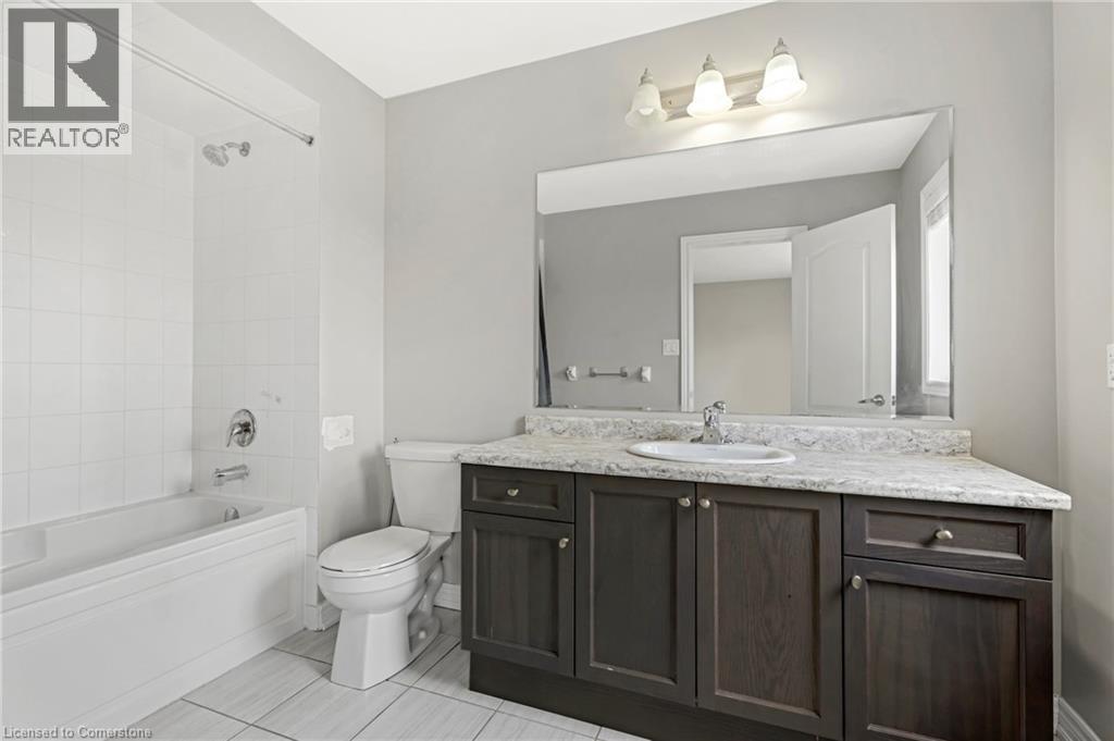 Photo 16 of 570 Linden Drive Unit 42, Cambridge ON