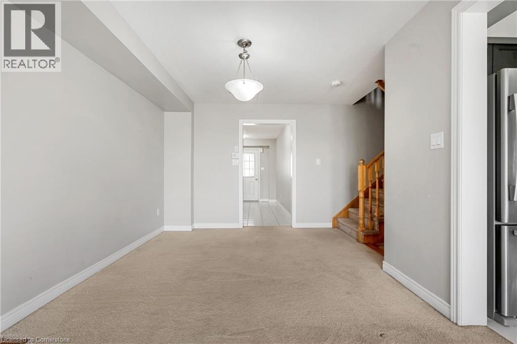 Photo 7 of 570 Linden Drive Unit 42, Cambridge ON