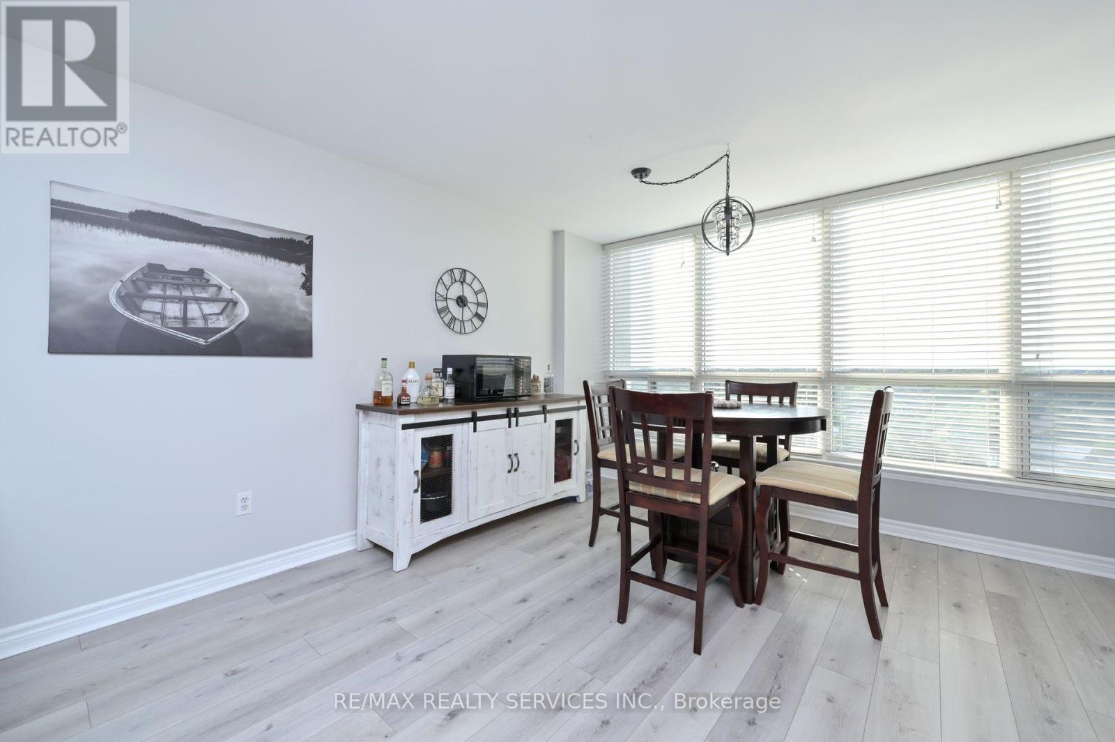 Photo 16 of 1210 10 Laurelcrest Street, Brampton ON