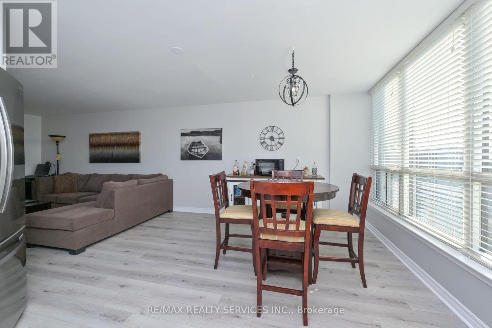Photo 18 of 1210 10 Laurelcrest Street, Brampton ON