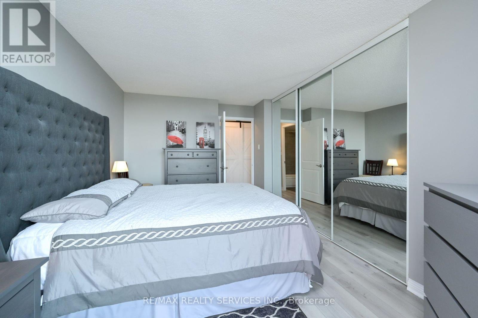 Photo 21 of 1210 10 Laurelcrest Street, Brampton ON