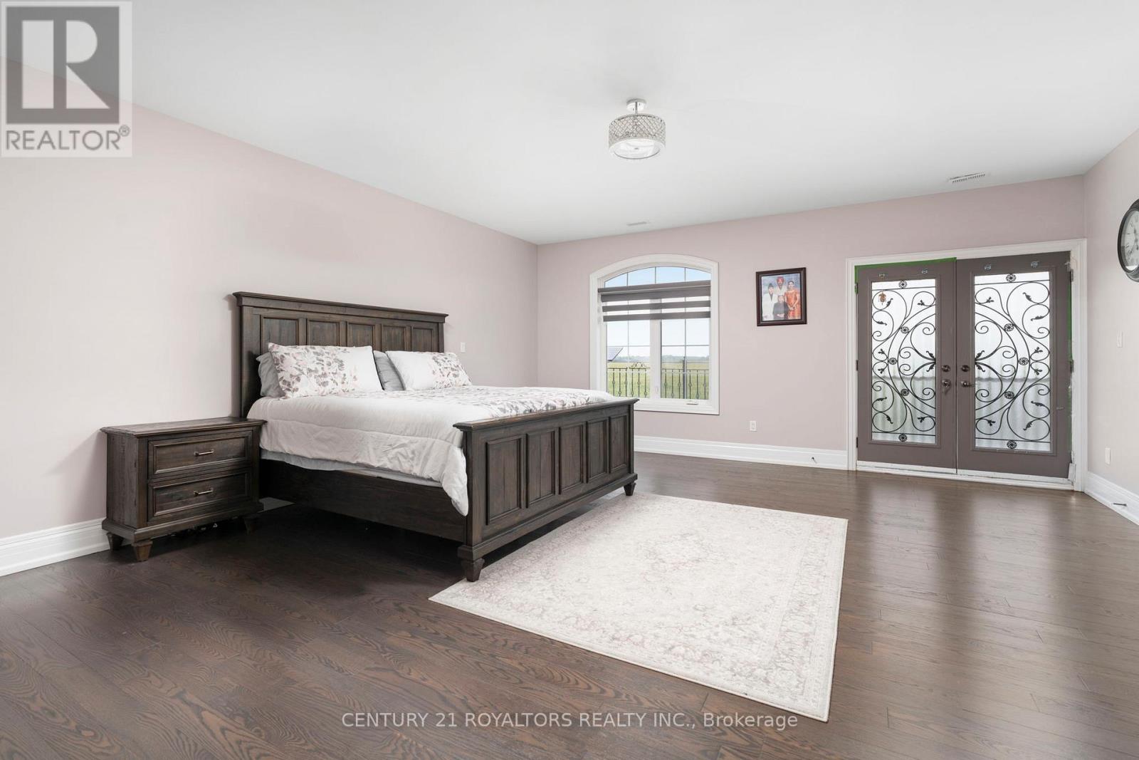 Photo 32 of 13588 Airport Road, Caledon ON
