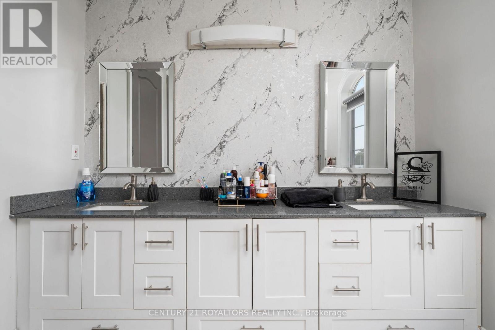 Photo 16 of 13588 Airport Road, Caledon ON