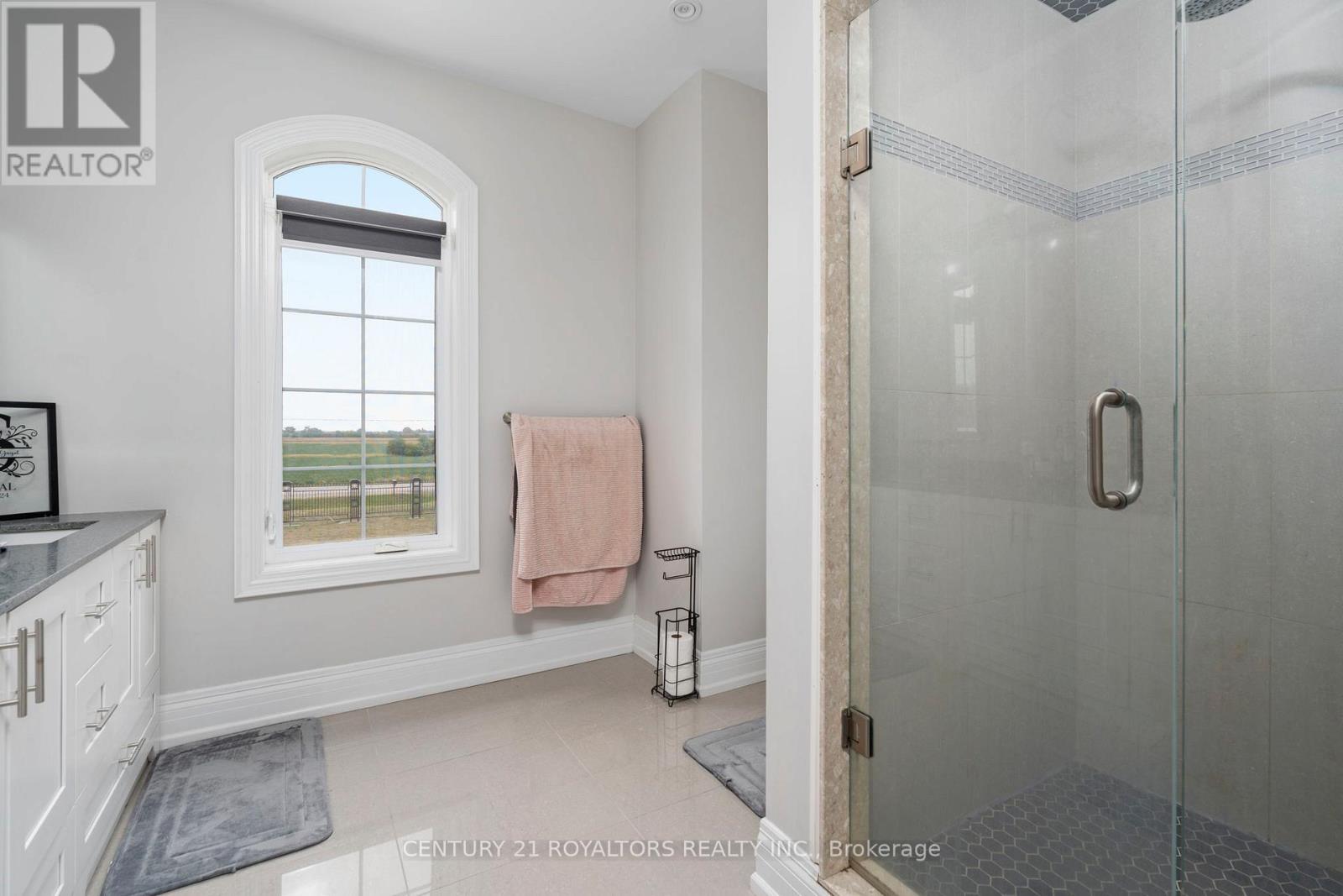 Photo 31 of 13588 Airport Road, Caledon ON