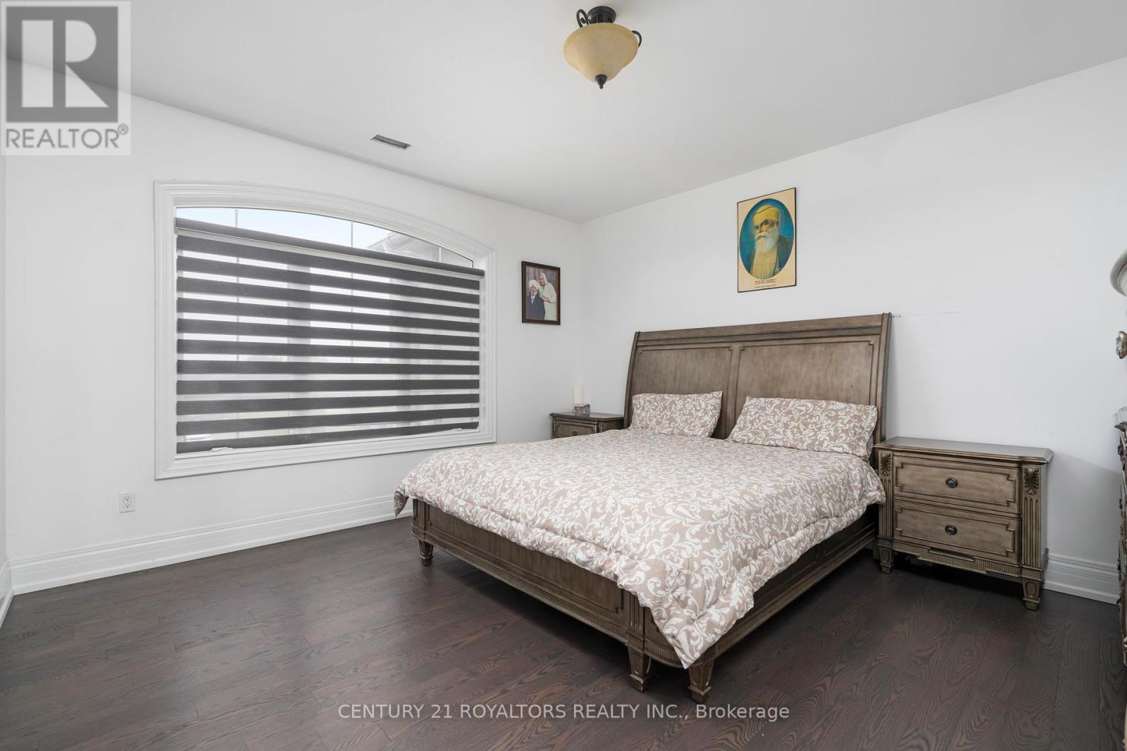 Photo 8 of 13588 Airport Road, Caledon ON