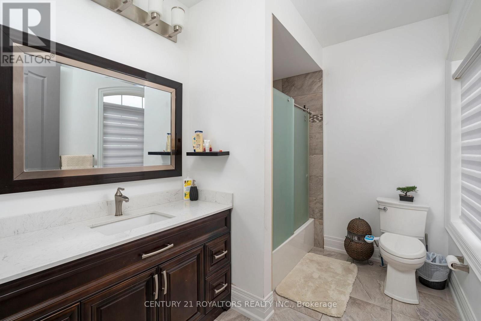 Photo 14 of 13588 Airport Road, Caledon ON