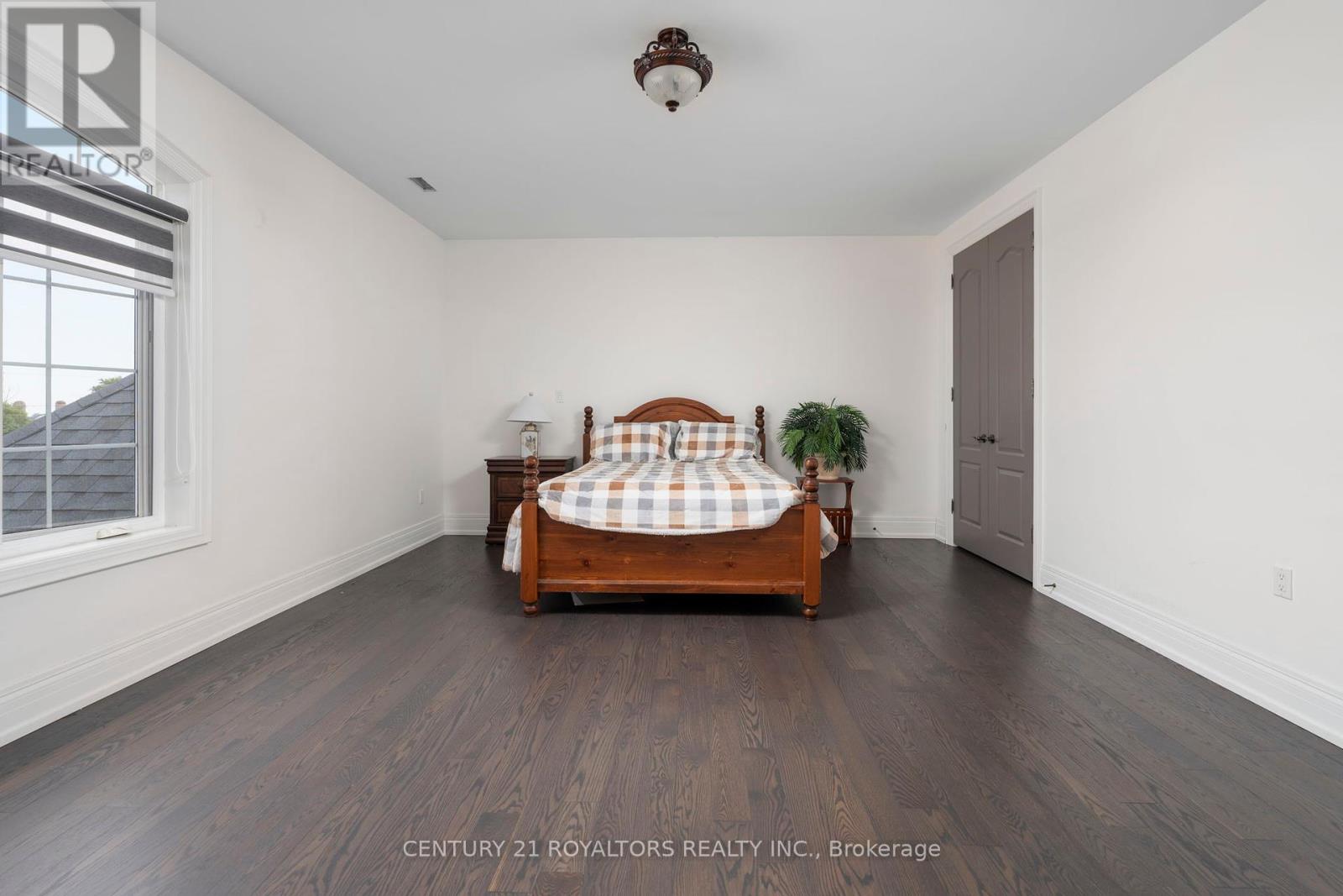 Photo 27 of 13588 Airport Road, Caledon ON
