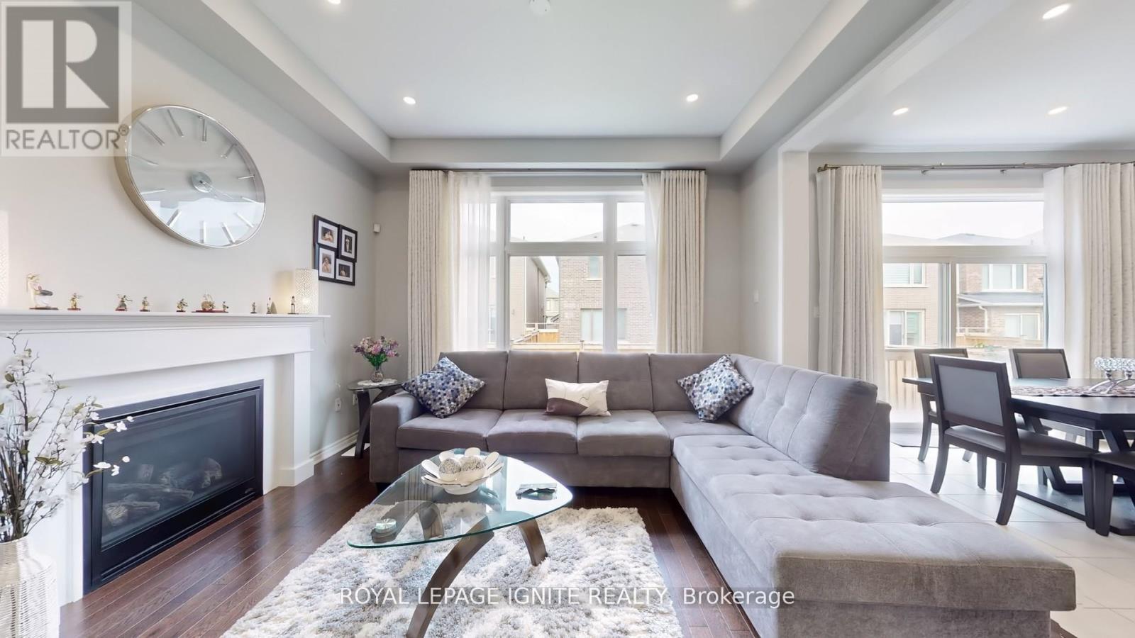 Photo 31 of 546 Kennedy Circle W, Milton ON