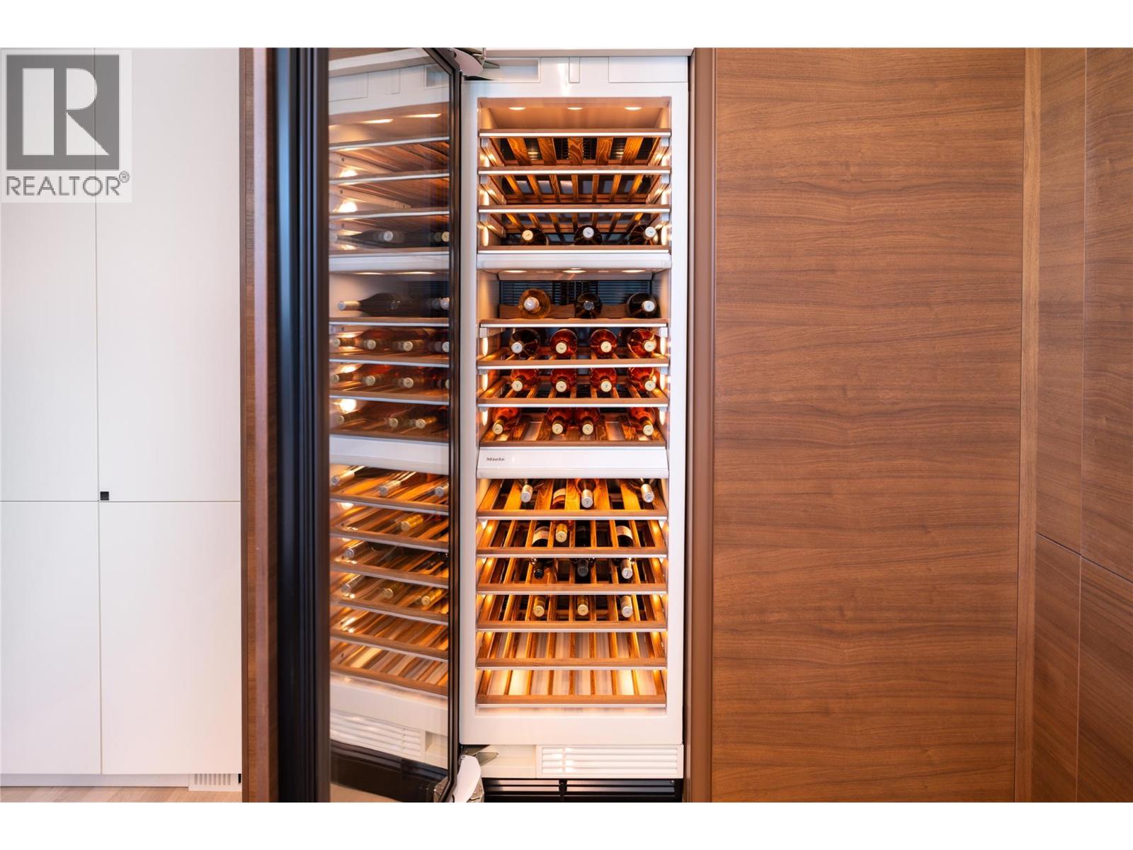  1076 Westpoint Drive, Kelowna