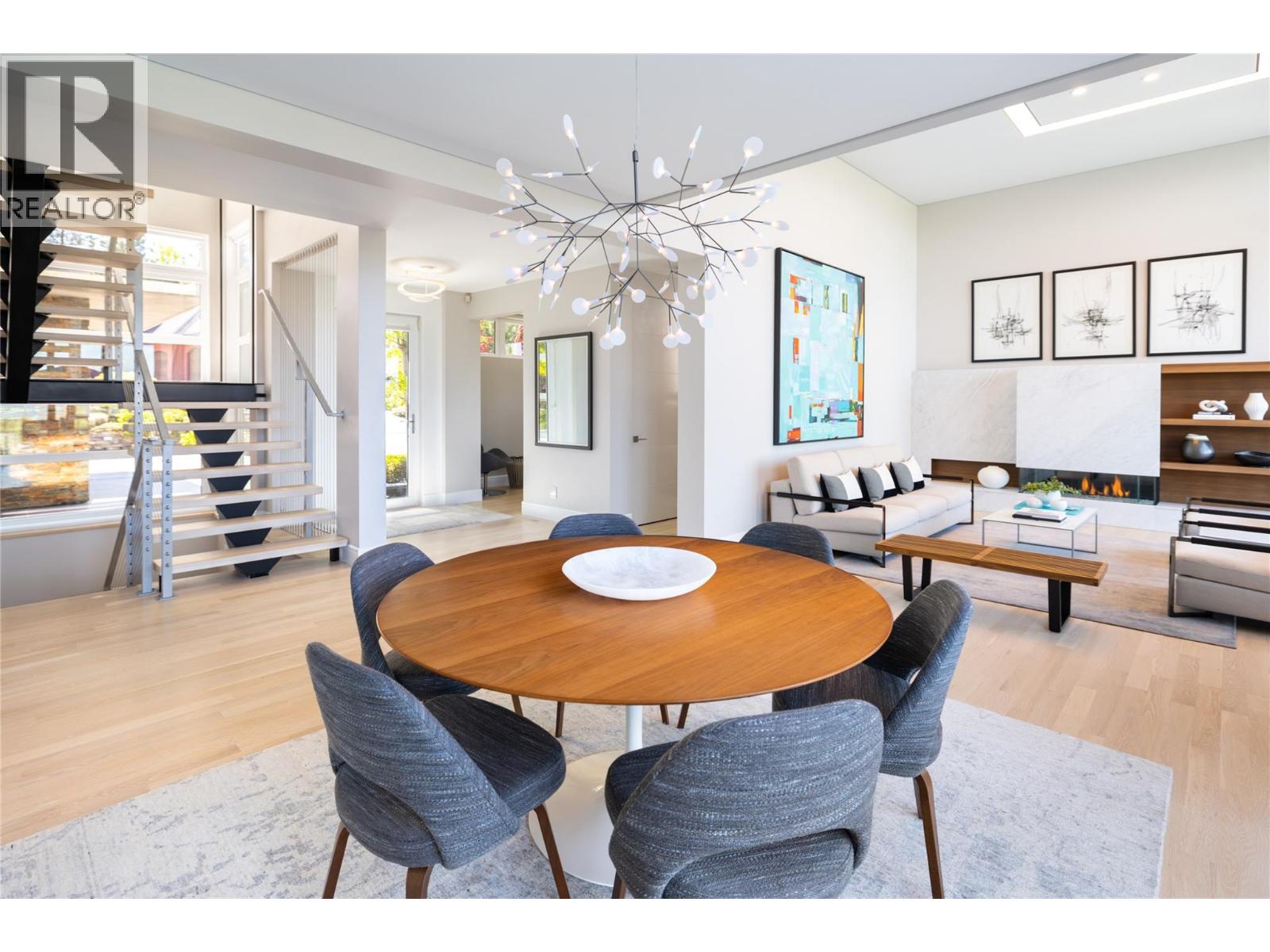 1076 Westpoint Drive, Kelowna