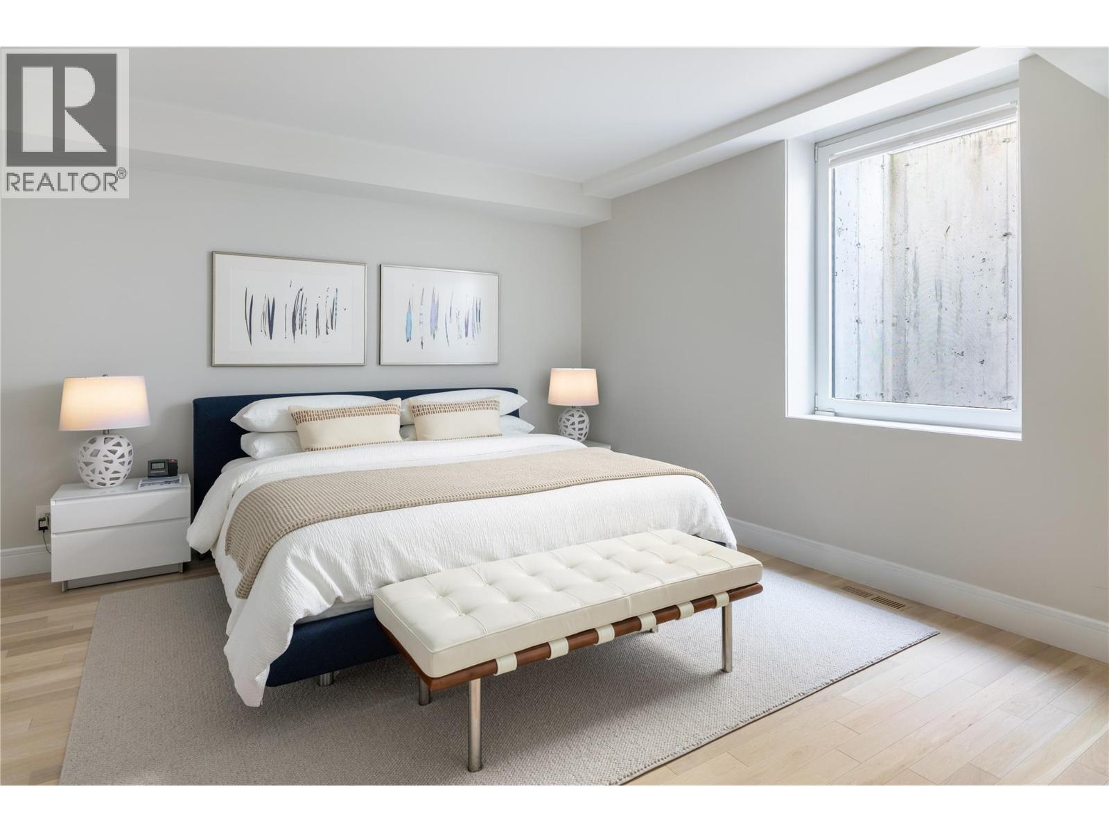  1076 Westpoint Drive, Kelowna