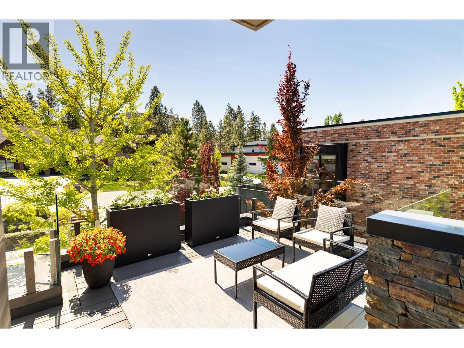  1076 Westpoint Drive, Kelowna