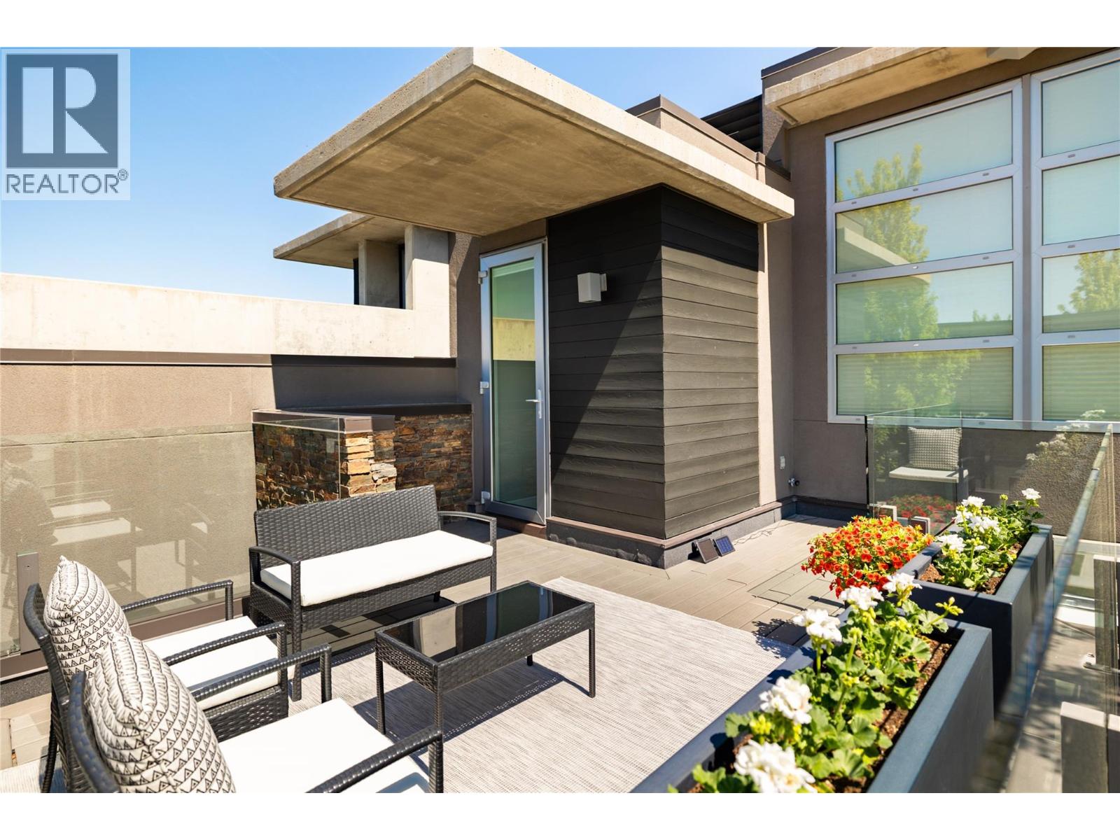  1076 Westpoint Drive, Kelowna