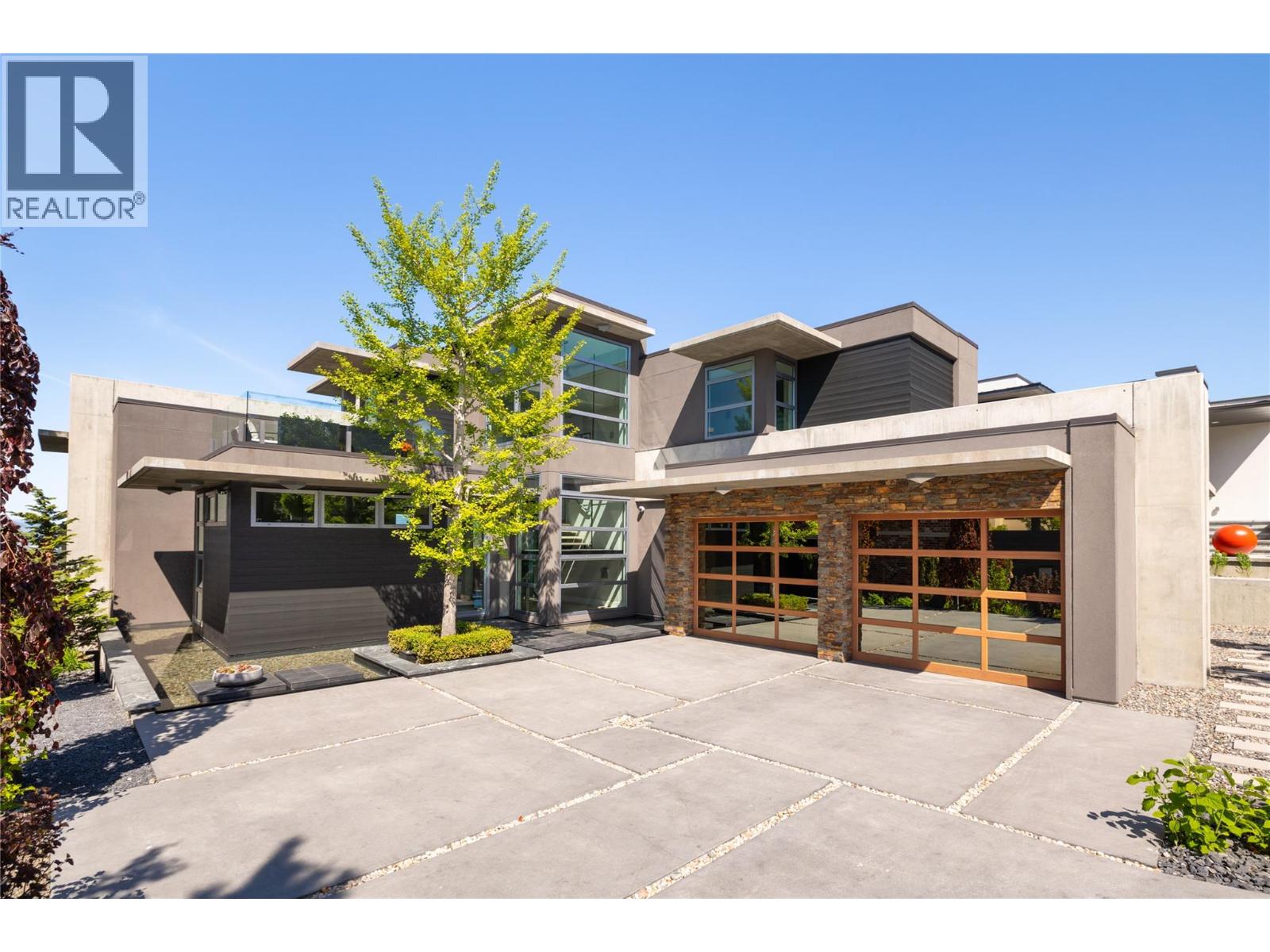  1076 Westpoint Drive, Kelowna