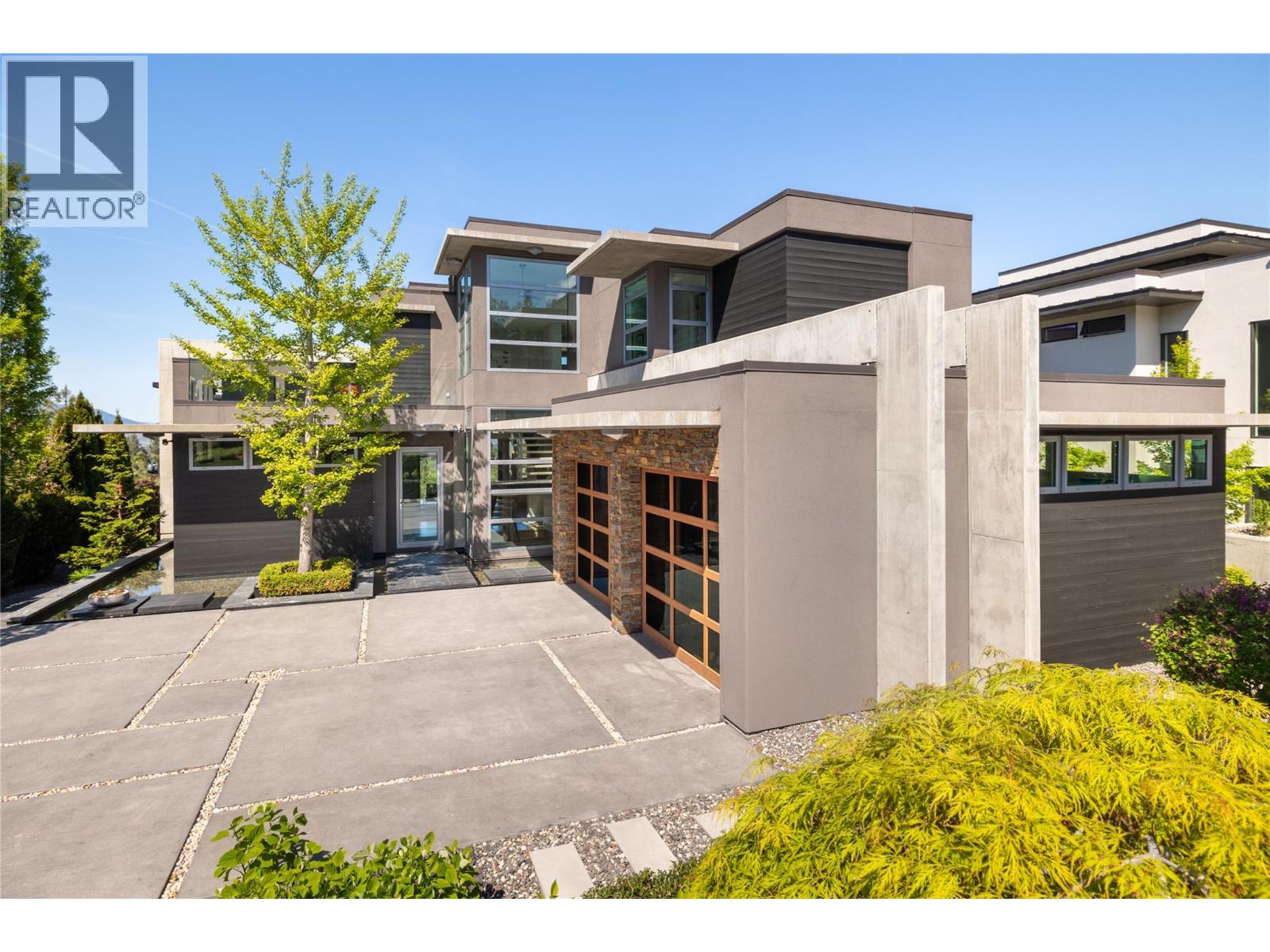  1076 Westpoint Drive, Kelowna