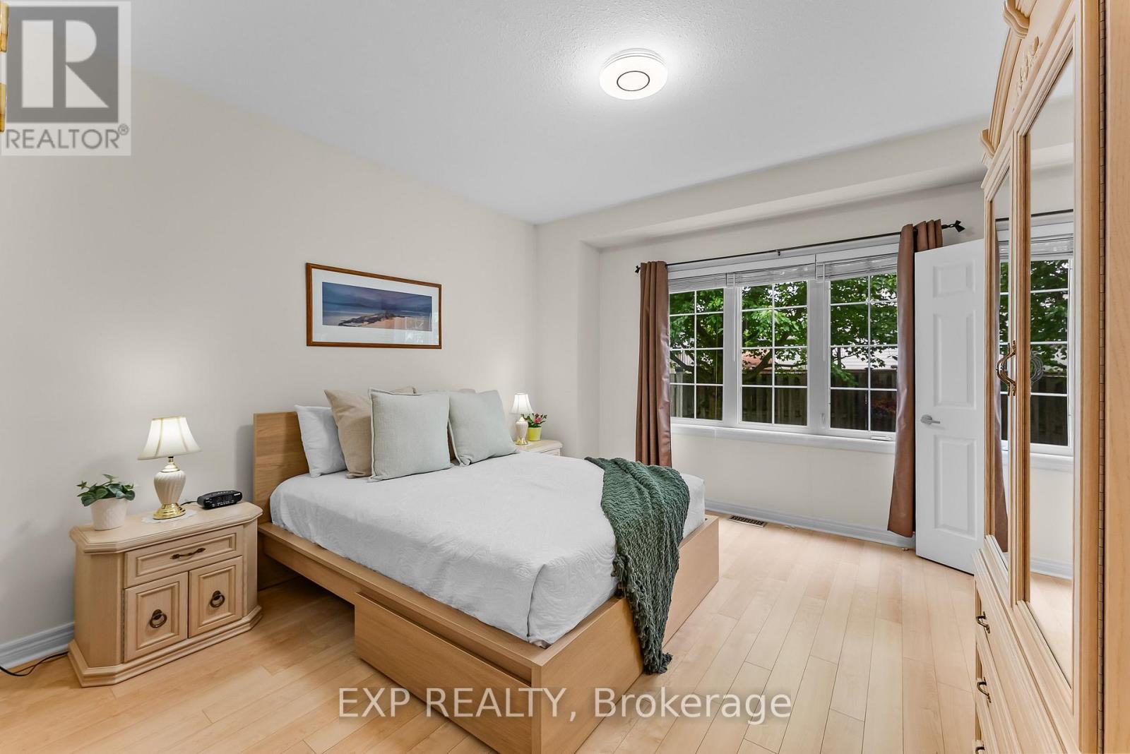Photo 17 of 13 8142 Costabile Drive, Niagara Falls ON