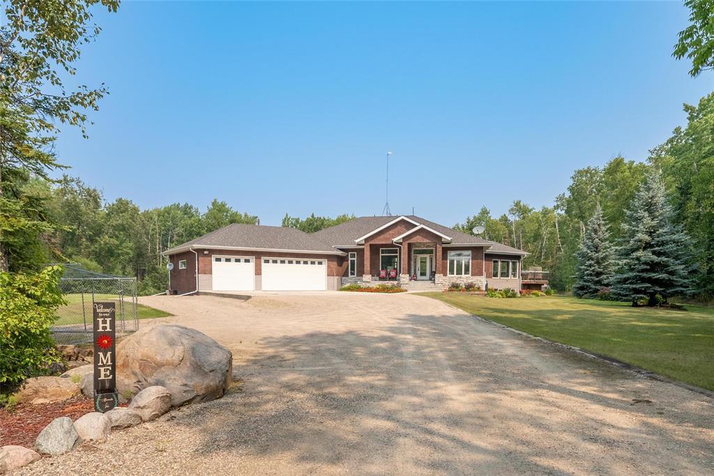 Photo 18 of 38095 100 N Road, Balsam Bay MB
