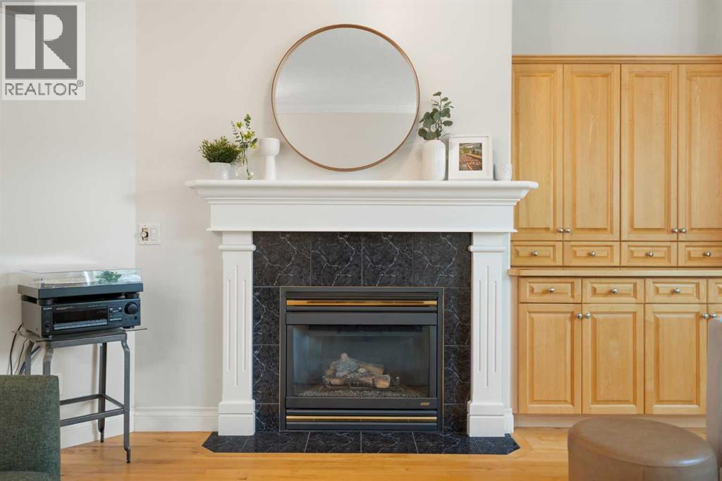 Single Family House for Sale in   Avenue SW Windsor Park Calgary 