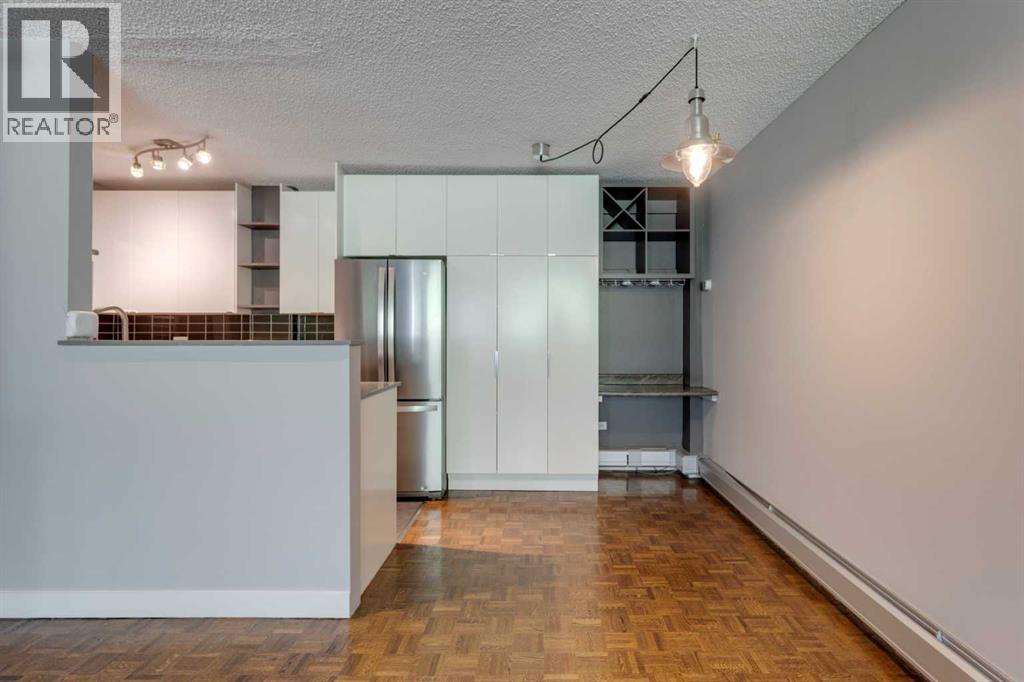 Single Family House for Sale in    Avenue NW Hounsfield Heights/Briar Hill Calgary 