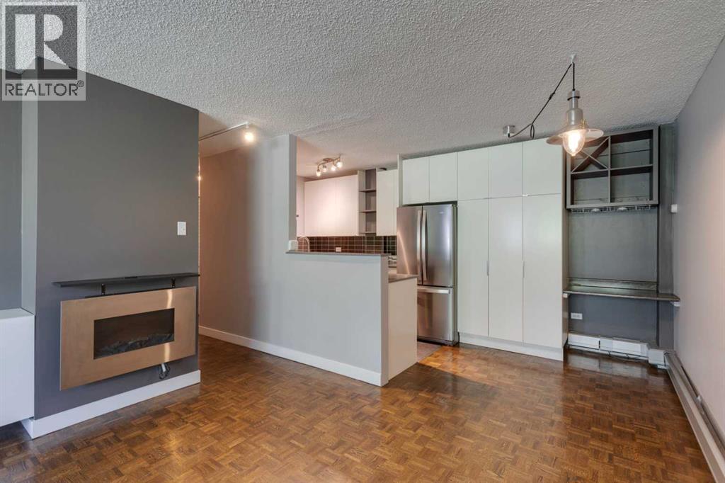 Single Family House for Sale in    Avenue NW Hounsfield Heights/Briar Hill Calgary 