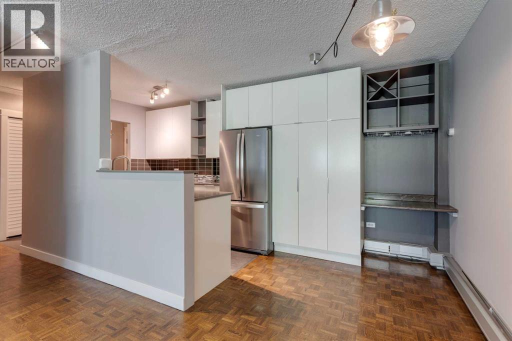 Single Family House for Sale in    Avenue NW Hounsfield Heights/Briar Hill Calgary 