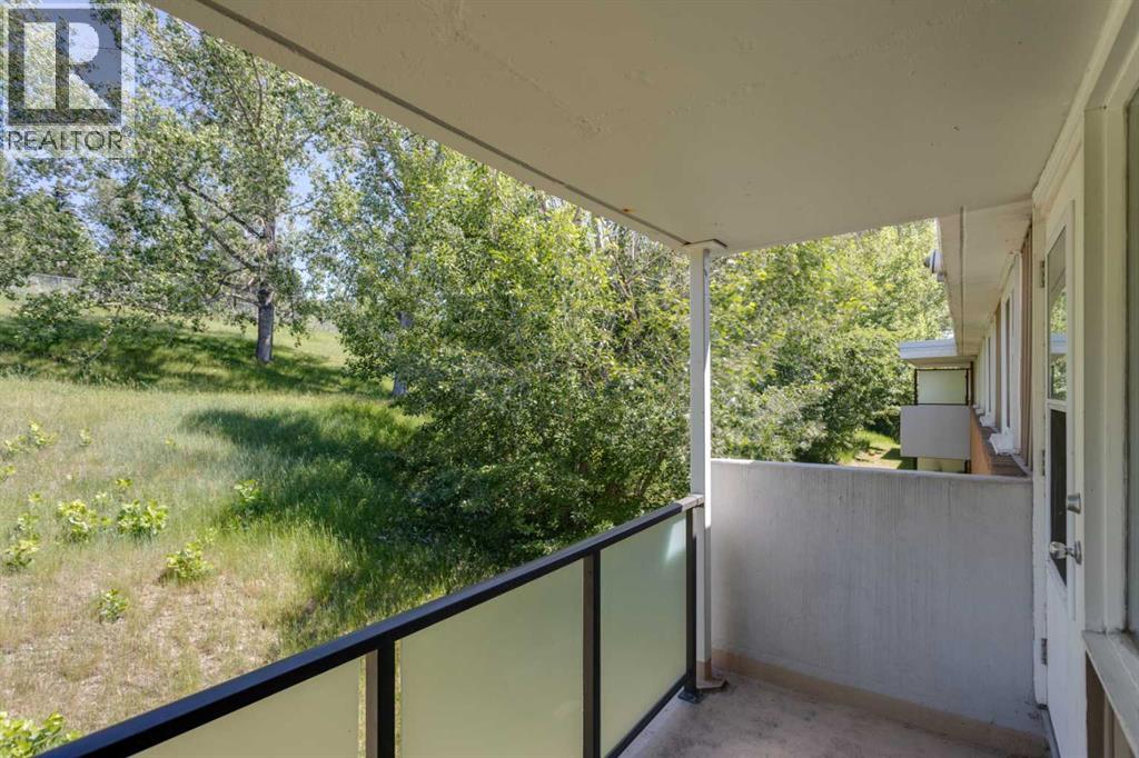 Single Family House for Sale in    Avenue NW Hounsfield Heights/Briar Hill Calgary 