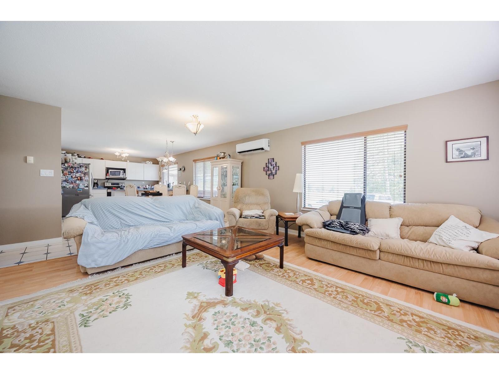 Photo 17 of 30211 Burgess Avenue, Abbotsford BC