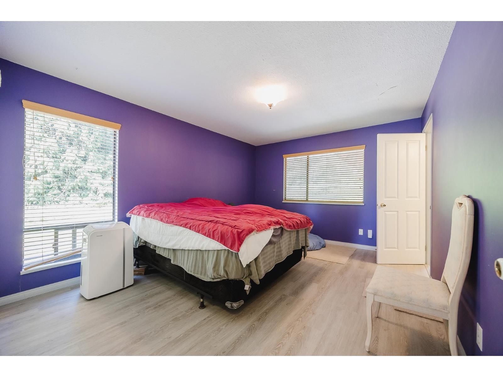 Photo 16 of 30211 Burgess Avenue, Abbotsford BC